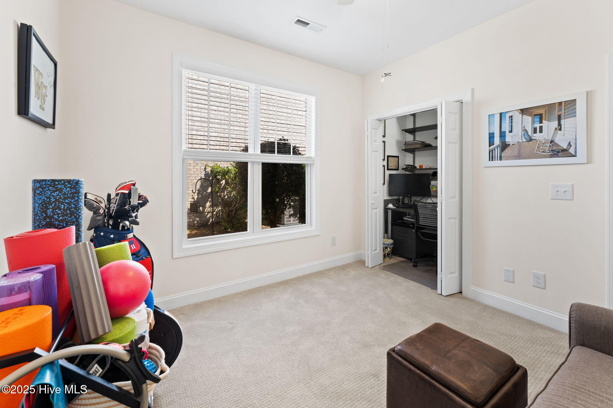 100528082 | Photo 17