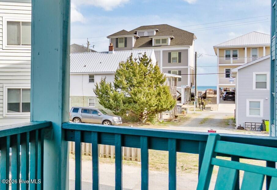 100556842 | Photo 16