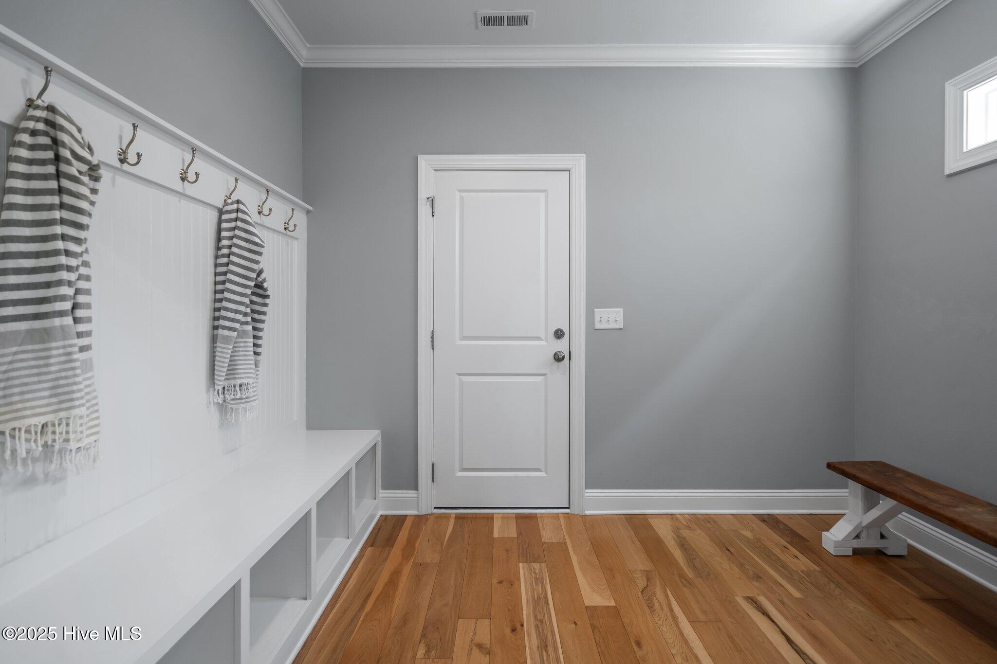 100515846 | Photo 19