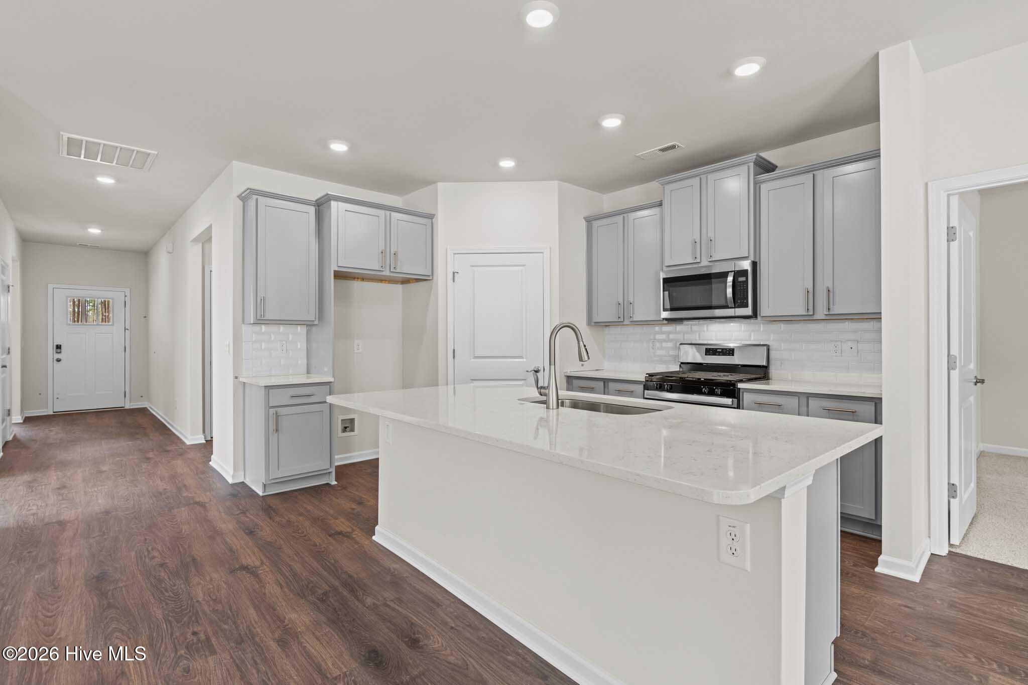 2nd image of 7022 Bayberry Park Dr, New Bern, NC 28562 | MLS# 100598742