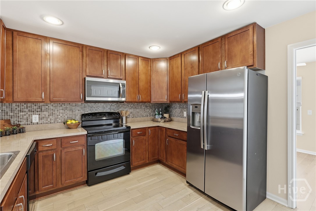 19 Timber Crest Court
