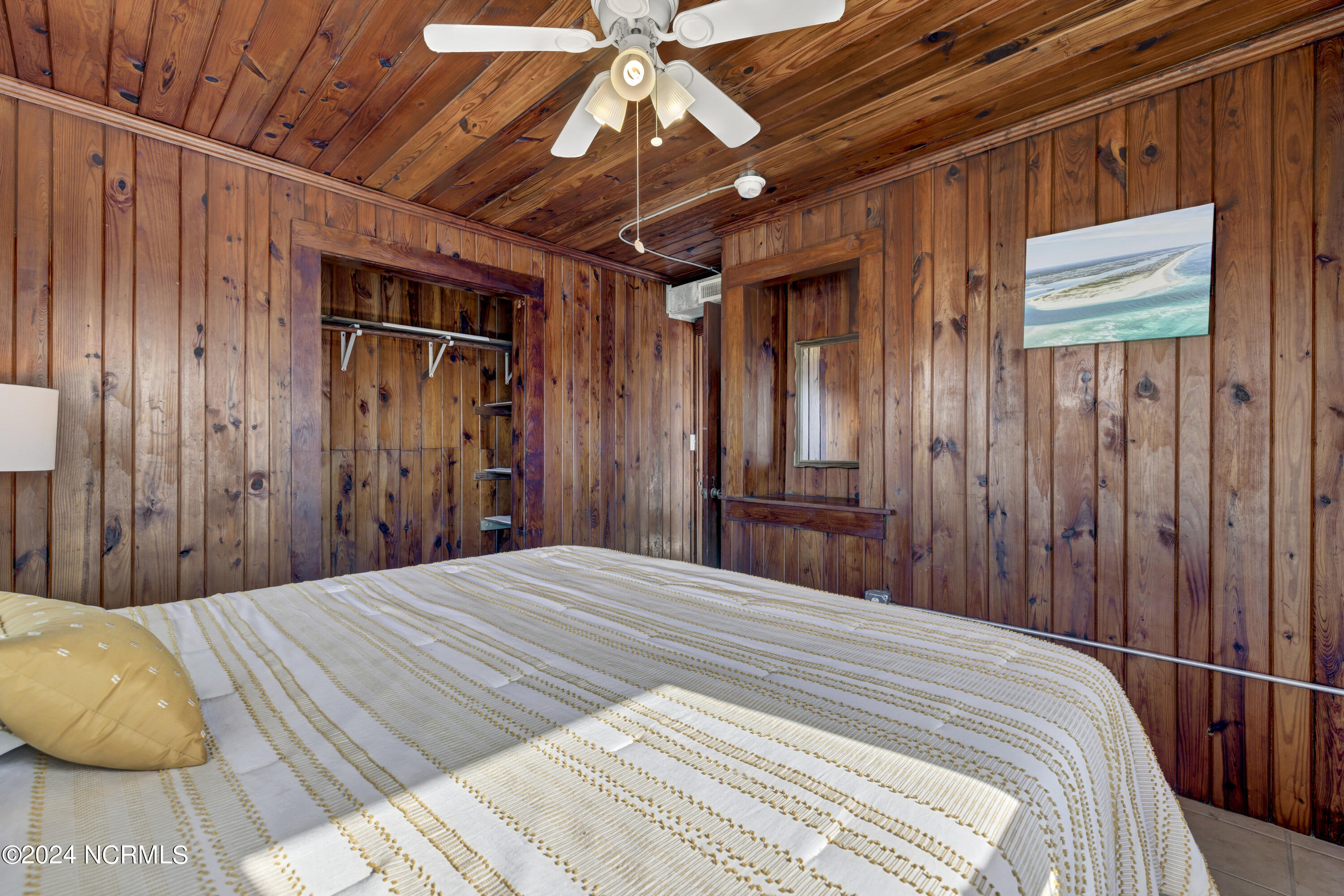 Undisclosed Address, Topsail Beach, NC, 28445