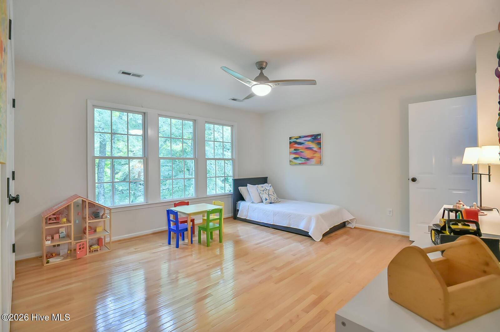 Exterior photo of 112 Dairy Court, Chapel Hill, NC 27516. MLS: 100580712