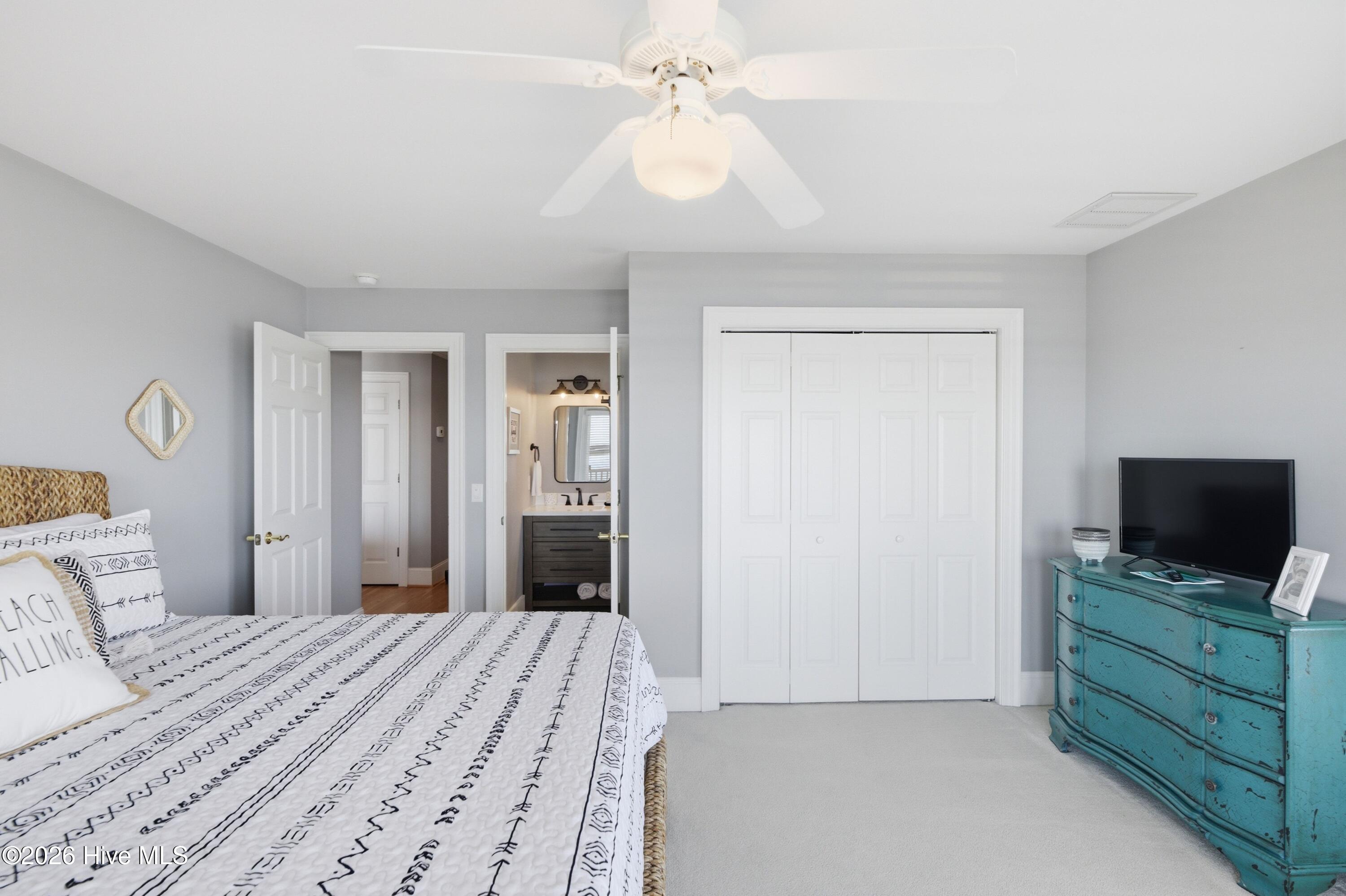 5252 Masonboro Harbour Drive, Wilmington, NC, 28409