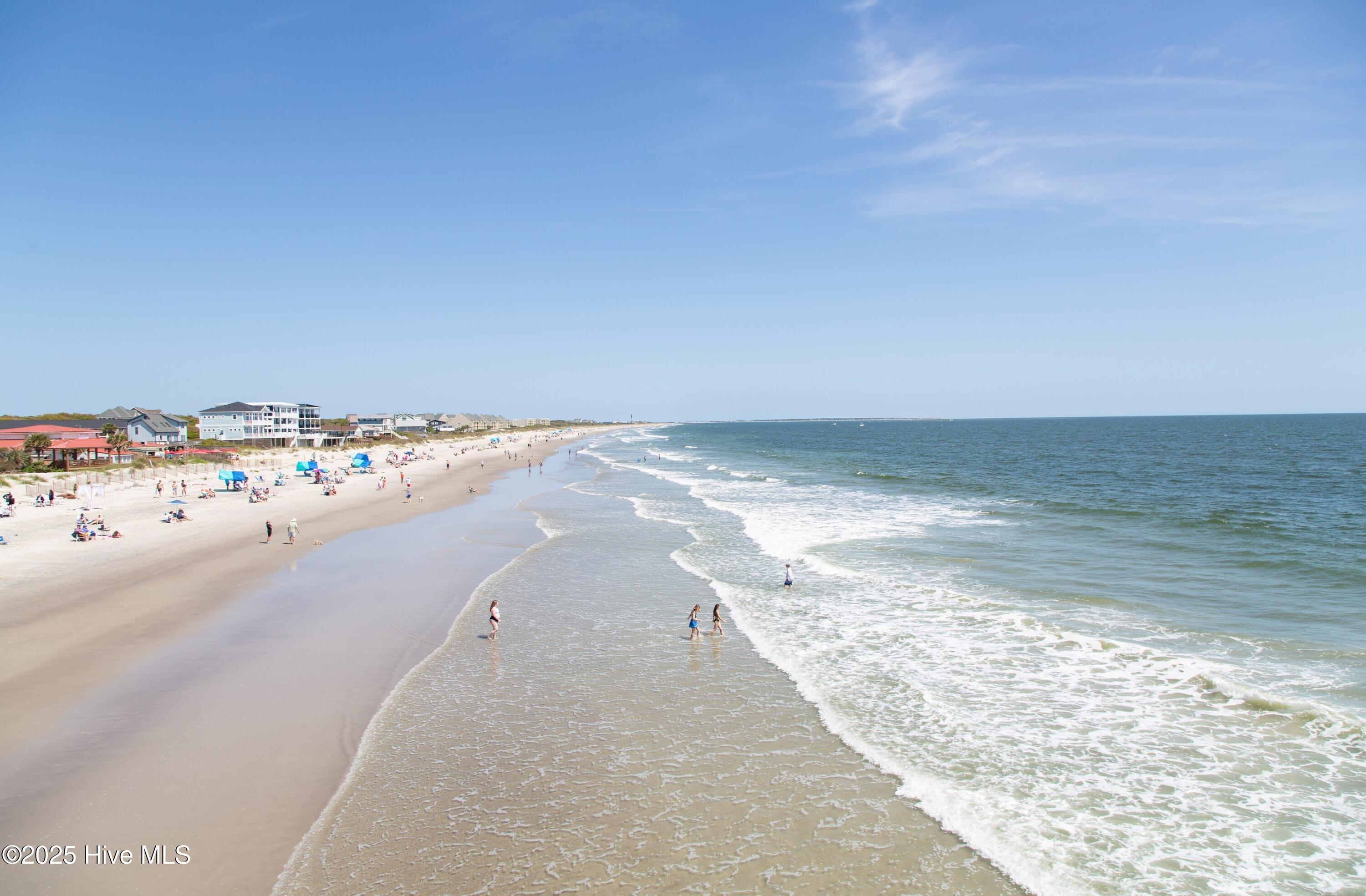 100542723 | Photo 33