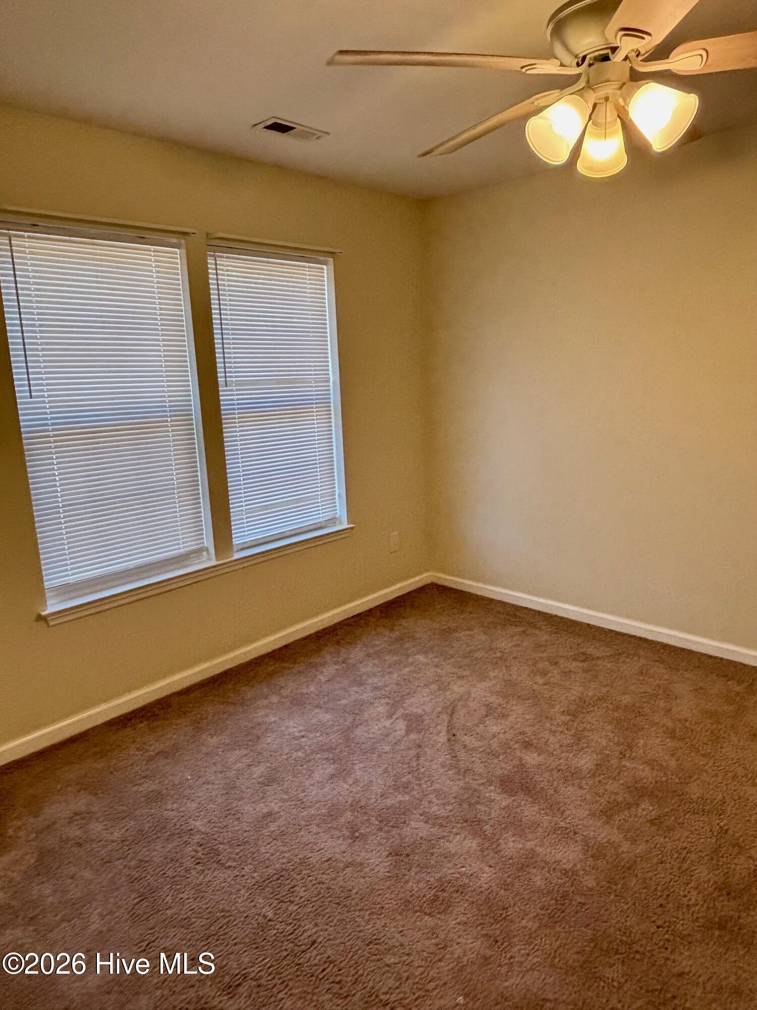 100567401 | Photo 16