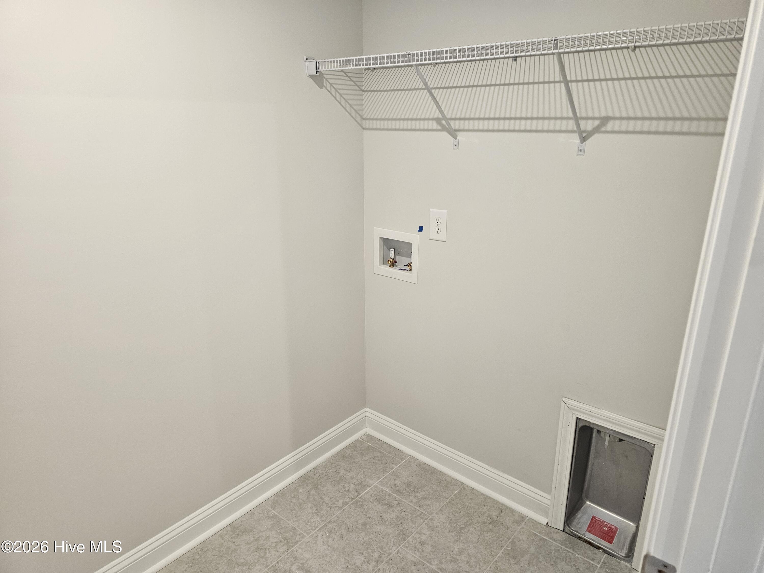 100531548 | Photo 27