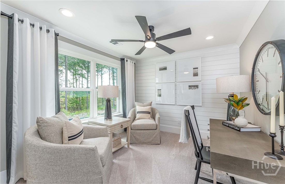 Pictures, photographs, colors, features, and sizes are for illustration purposes only and will vary from the homes as built.