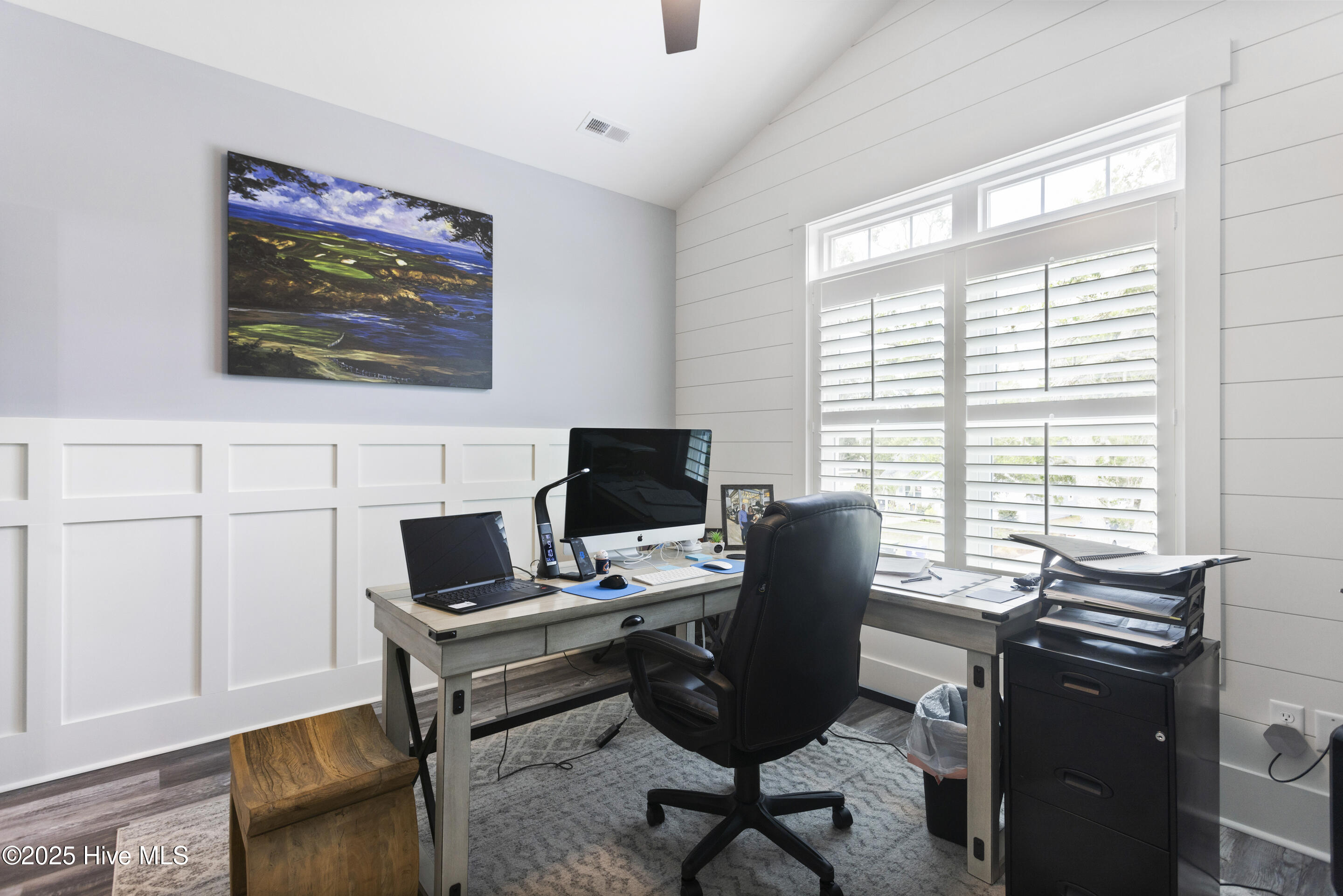 100504918 | Photo 37