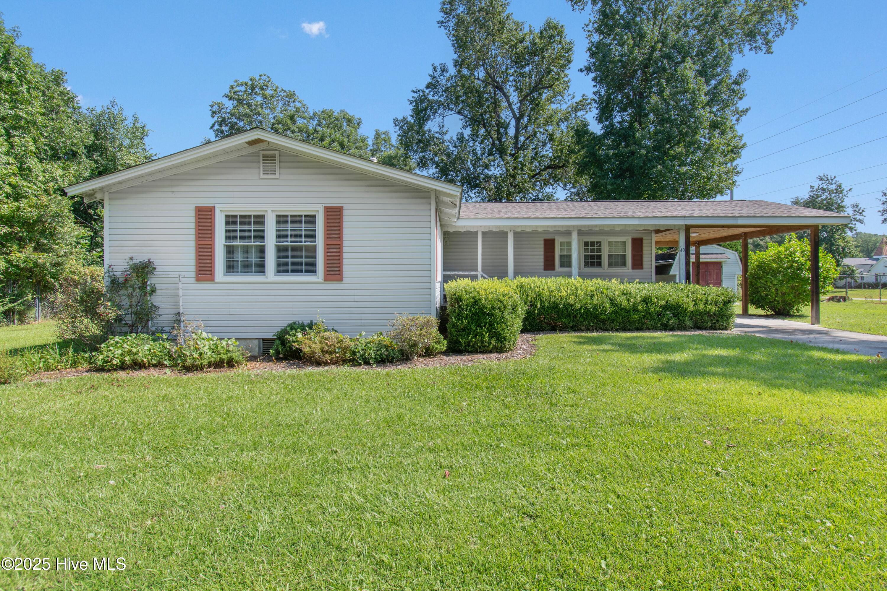 100525762 | Photo 22