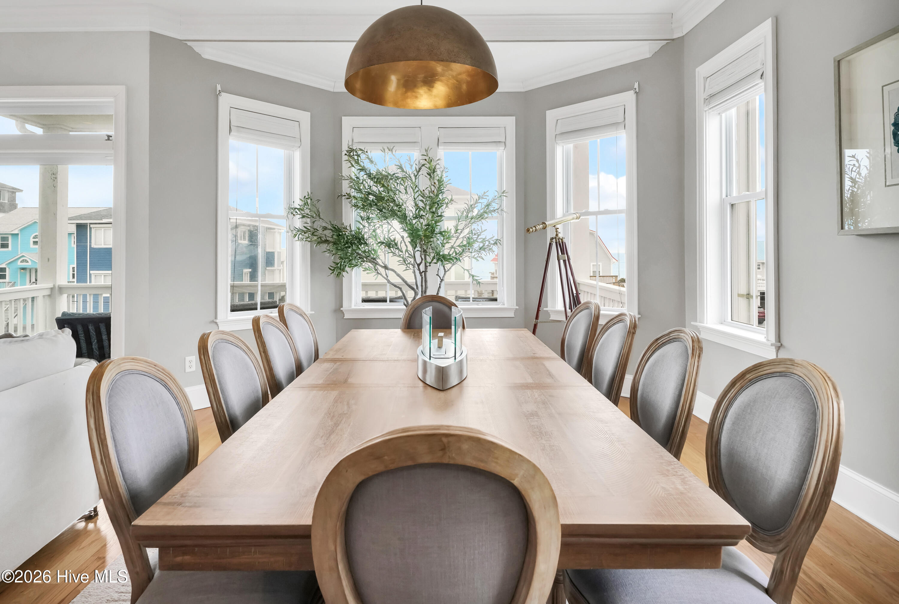 100561238 | Photo 26