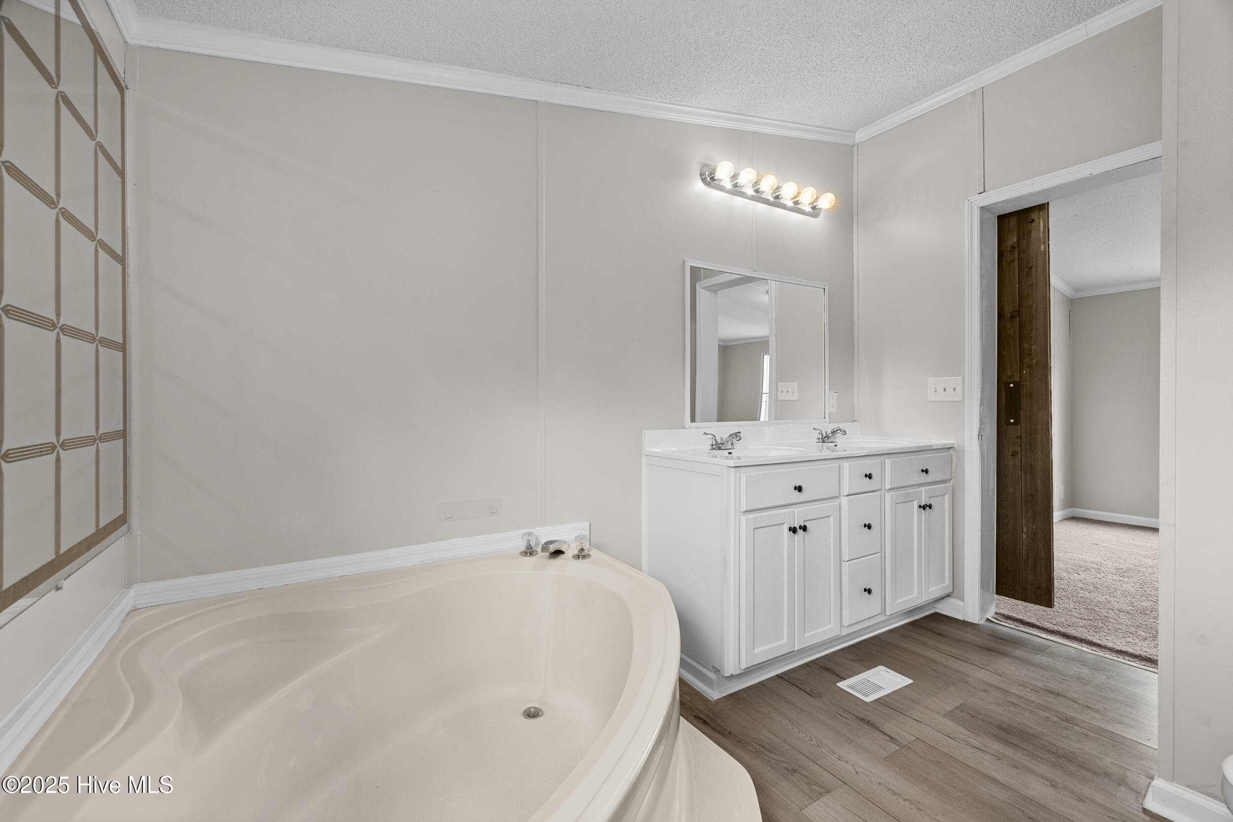 295 Francktown Road, Richlands, NC 28574 – photo 23: 025a3382