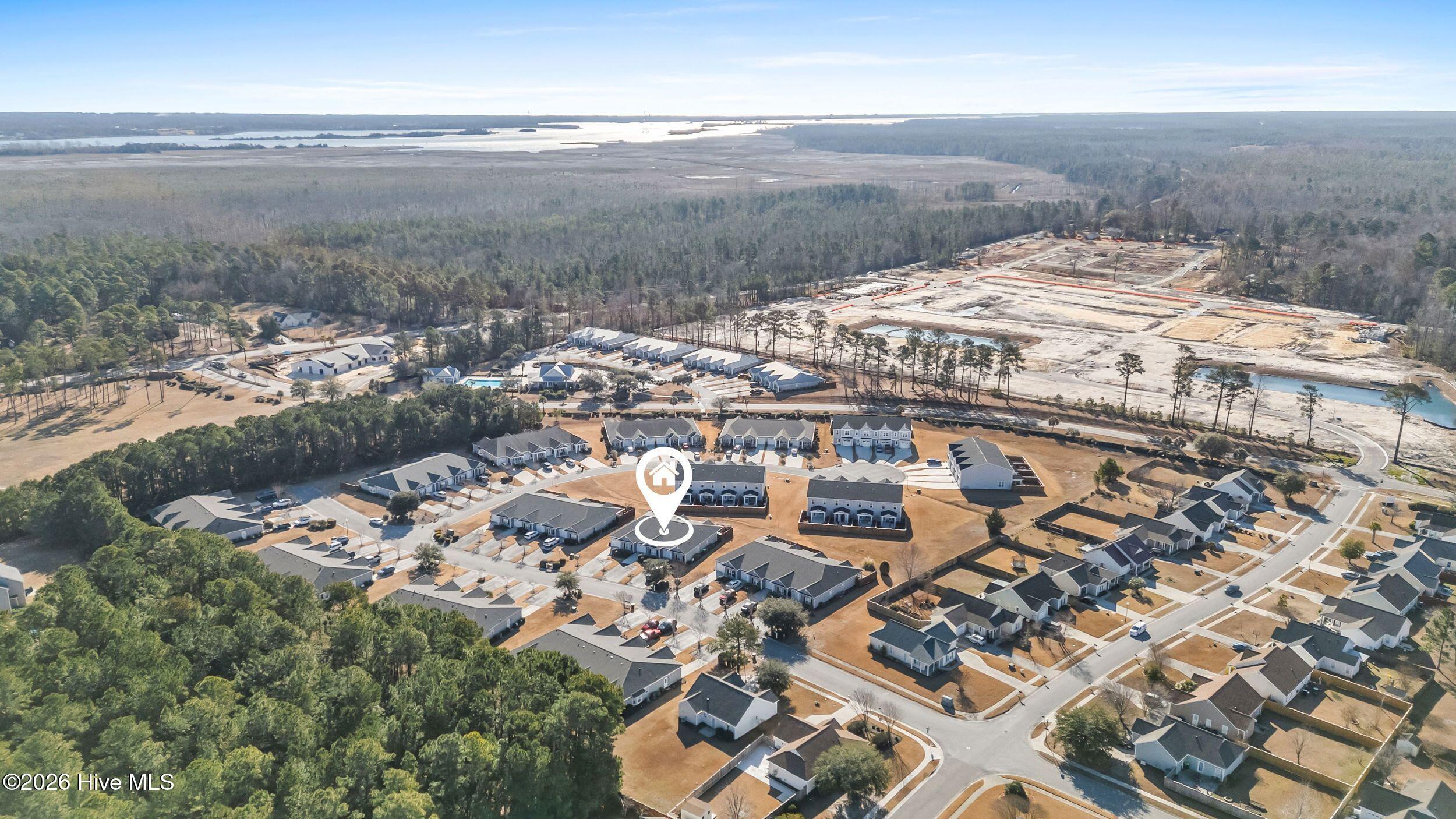 100559872 | Photo 36