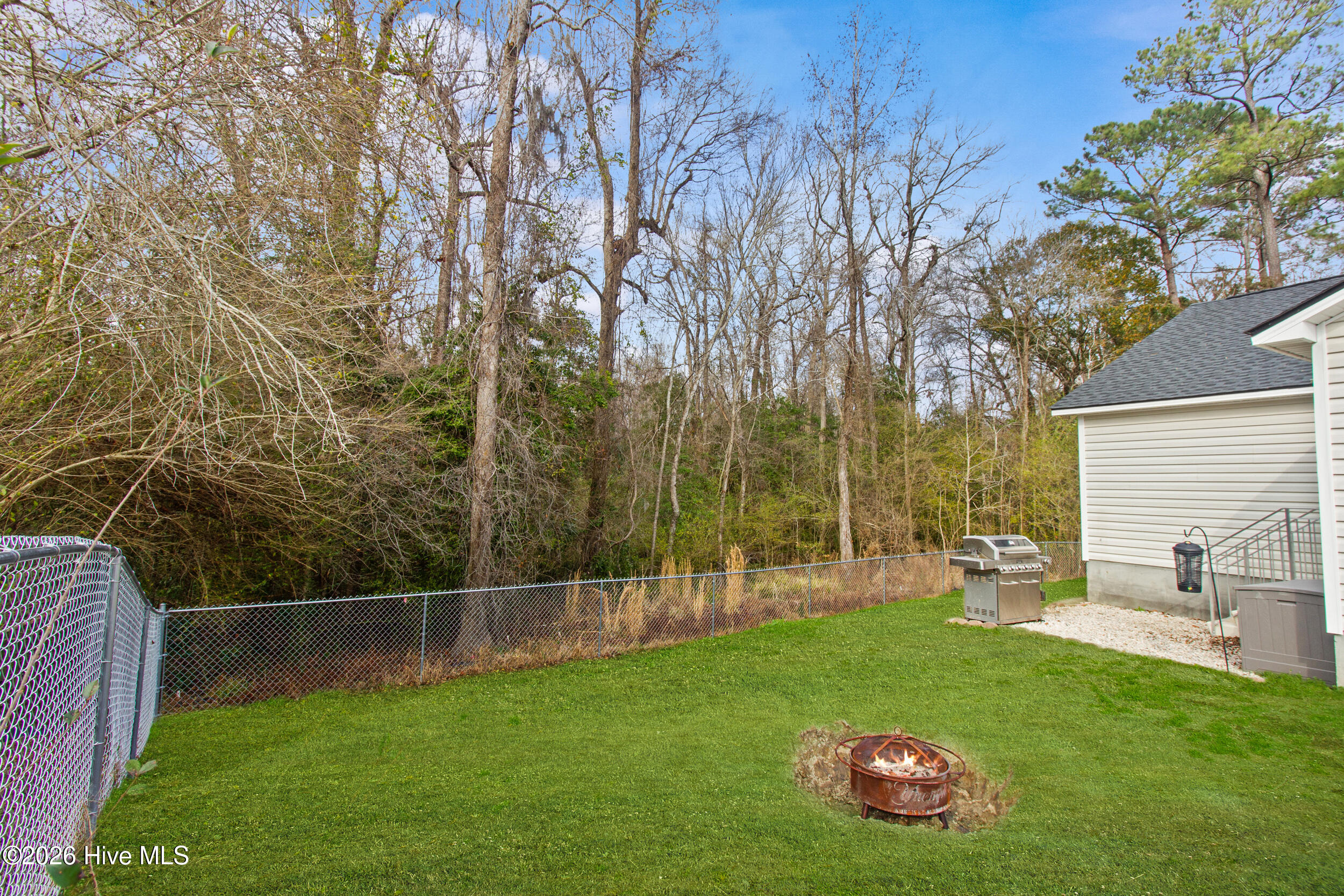 100548560 | Photo 20