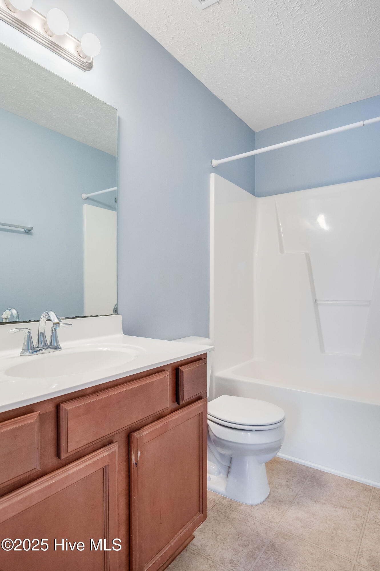 100541408 | Photo 46