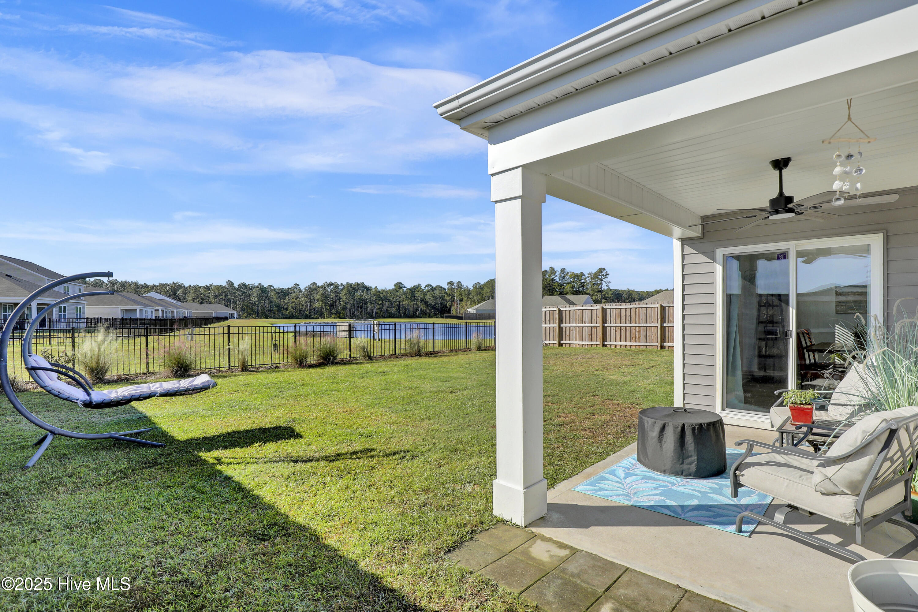 100536874 | Photo 19