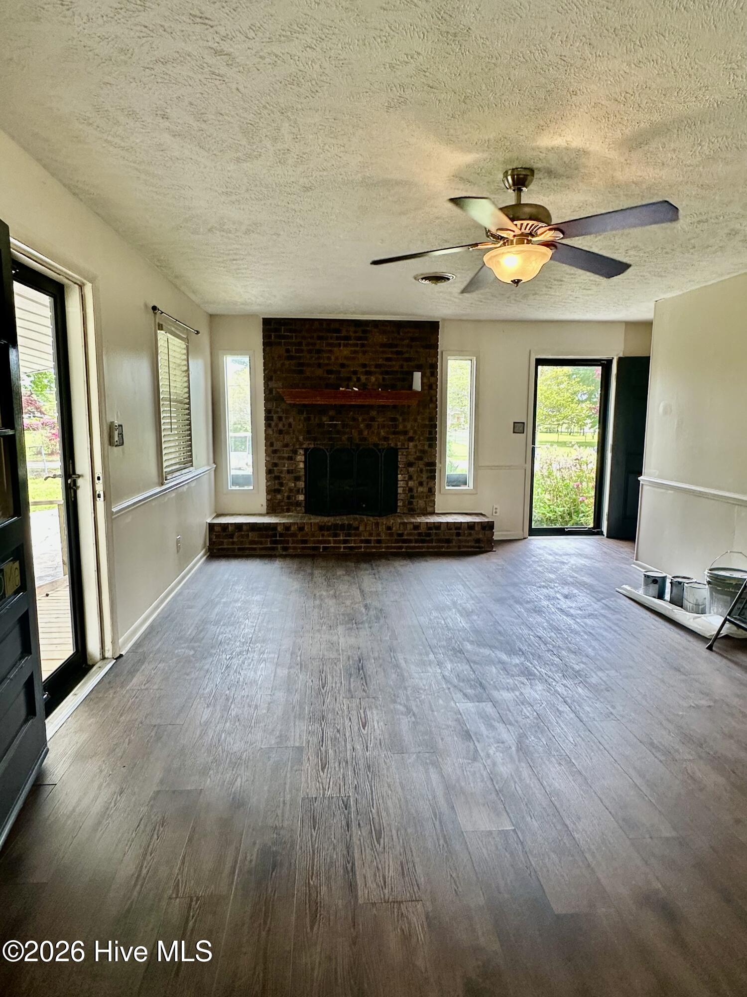 100565542 | Photo 10