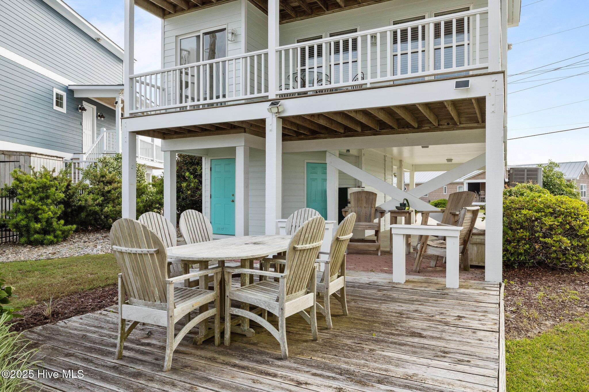 108 N Kinston Avenue,Atlantic Beach