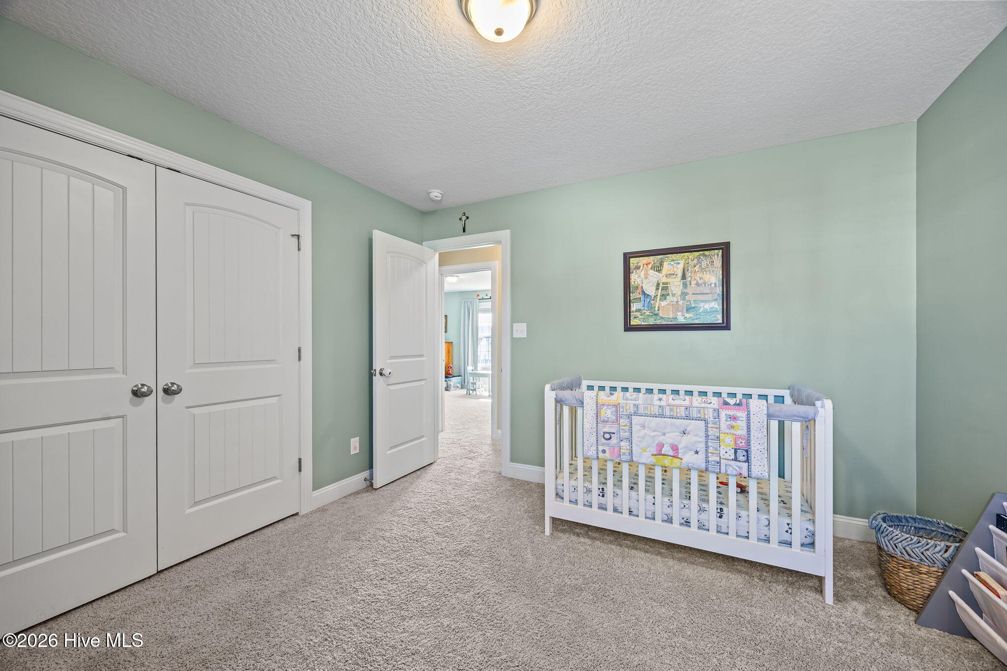 100566991 | Photo 33