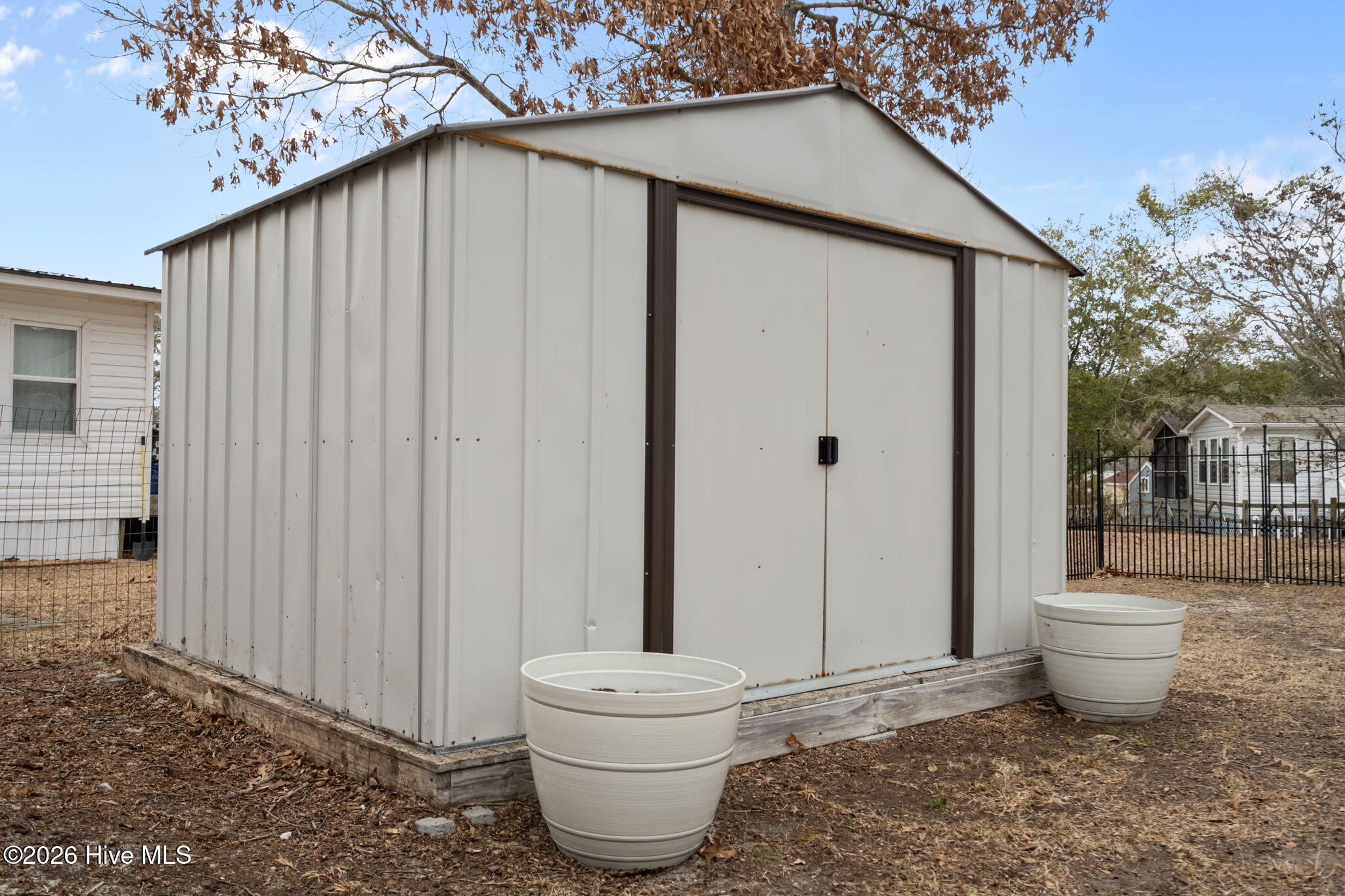 100556265 | Photo 37