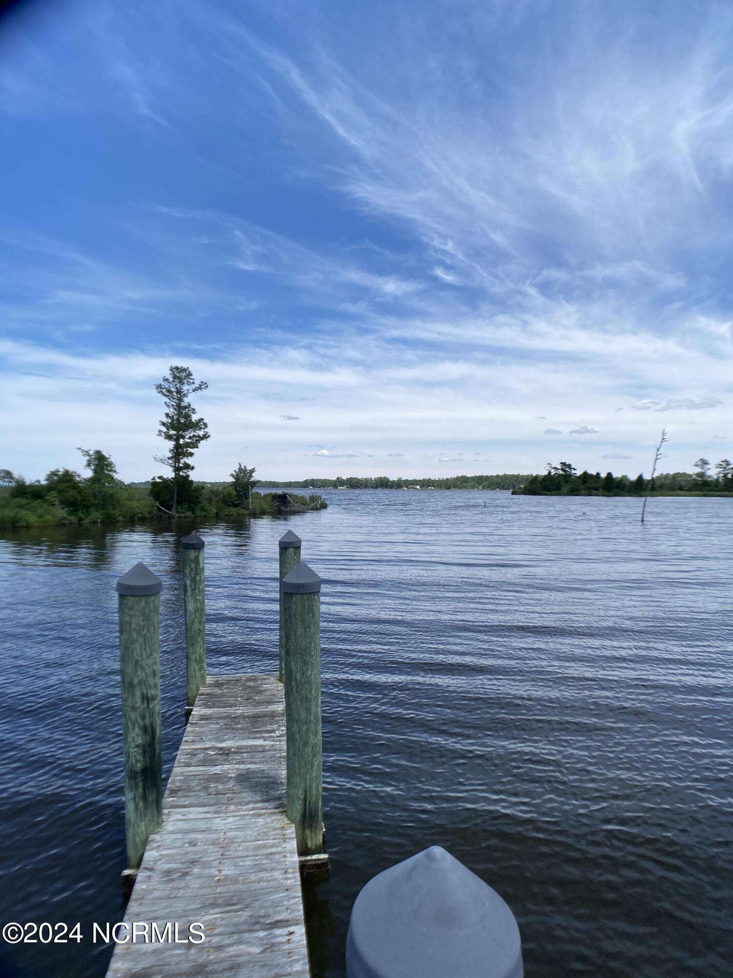 276 N Pointe Drive, Belhaven, NC, 27810