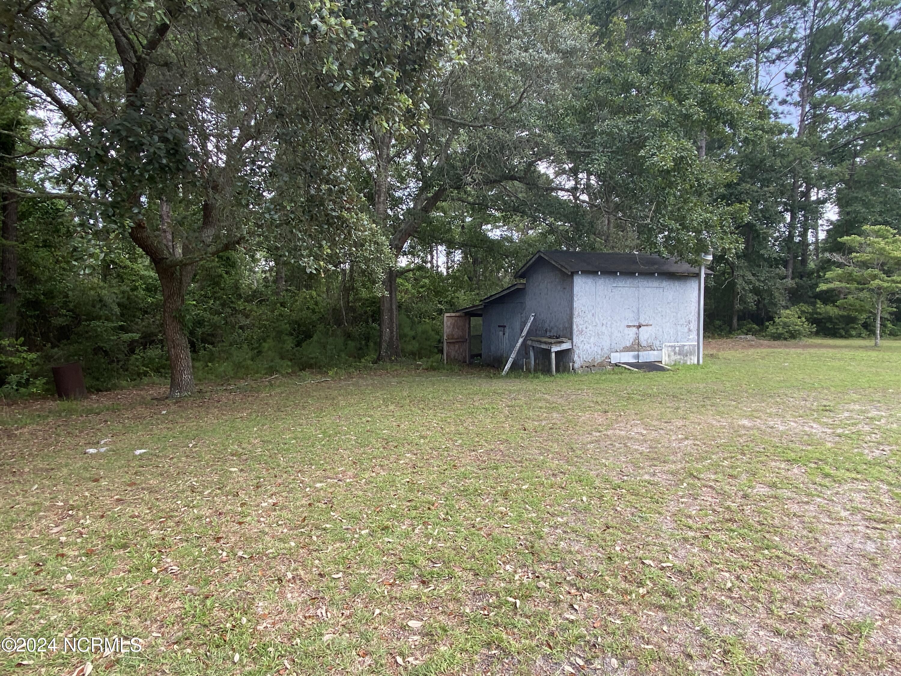 100460932 | Photo 29