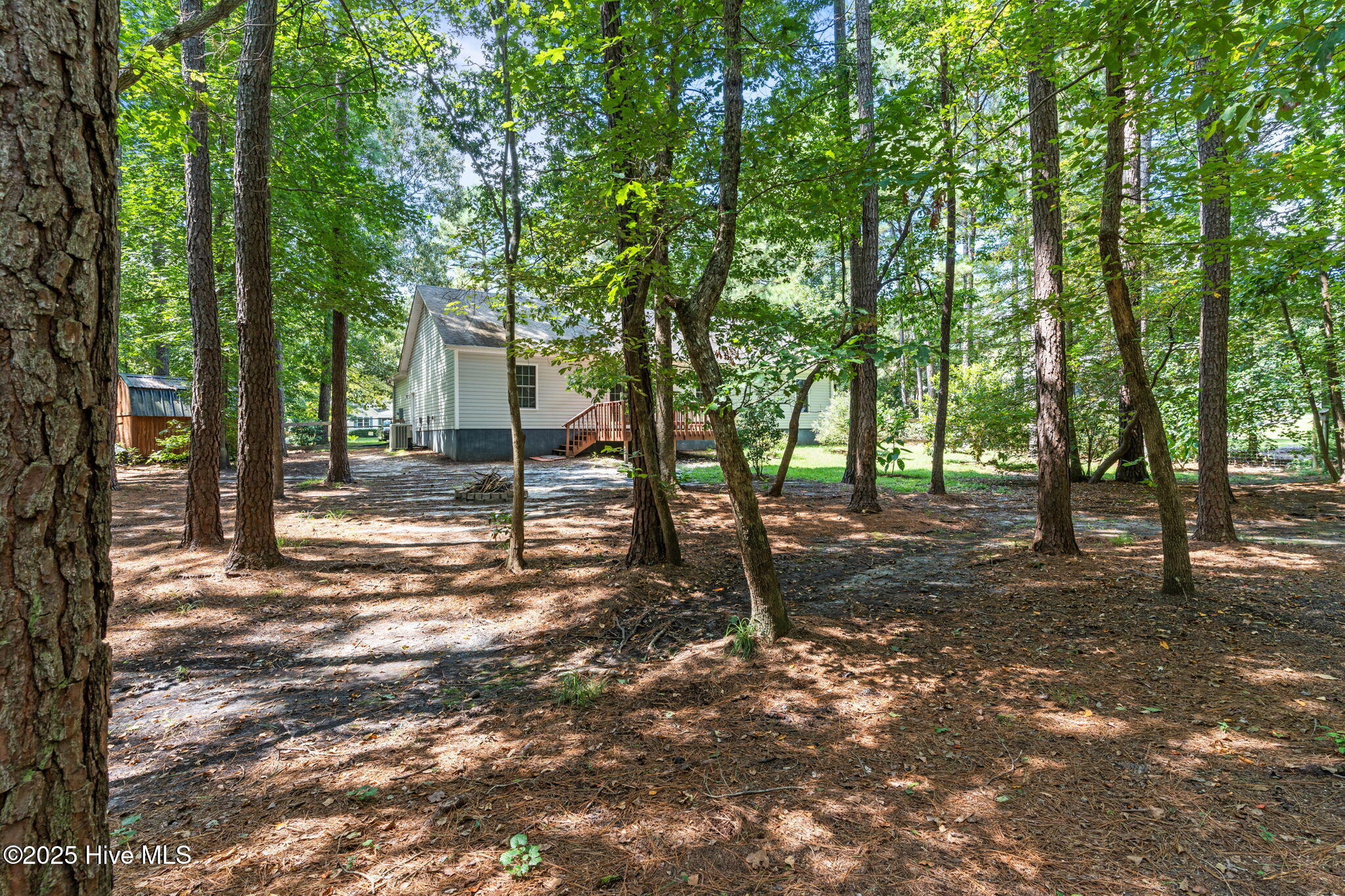 173 Live Oak Drive, Jacksonville, NC 28540 – photo 11: 14-web-or-mls-CAMMediaLLC.com (48 of 52)