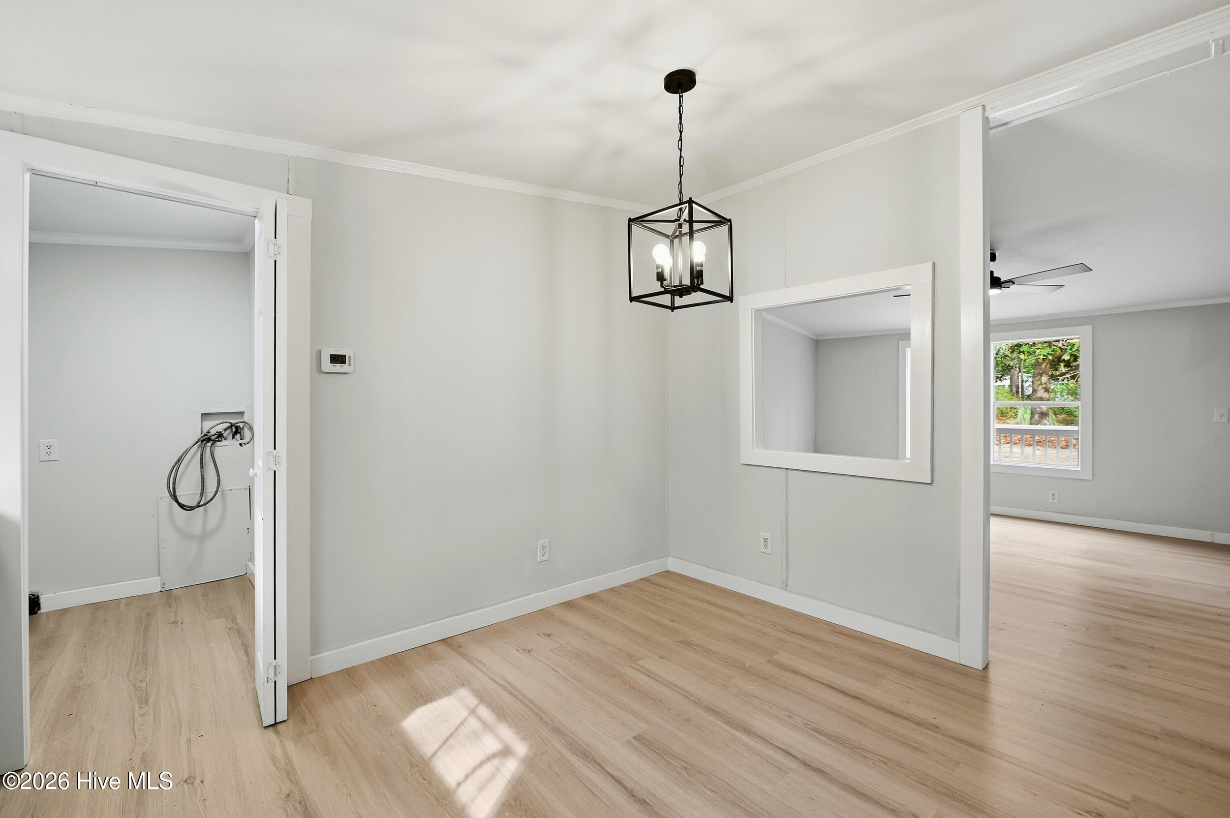 100552773 | Photo 13