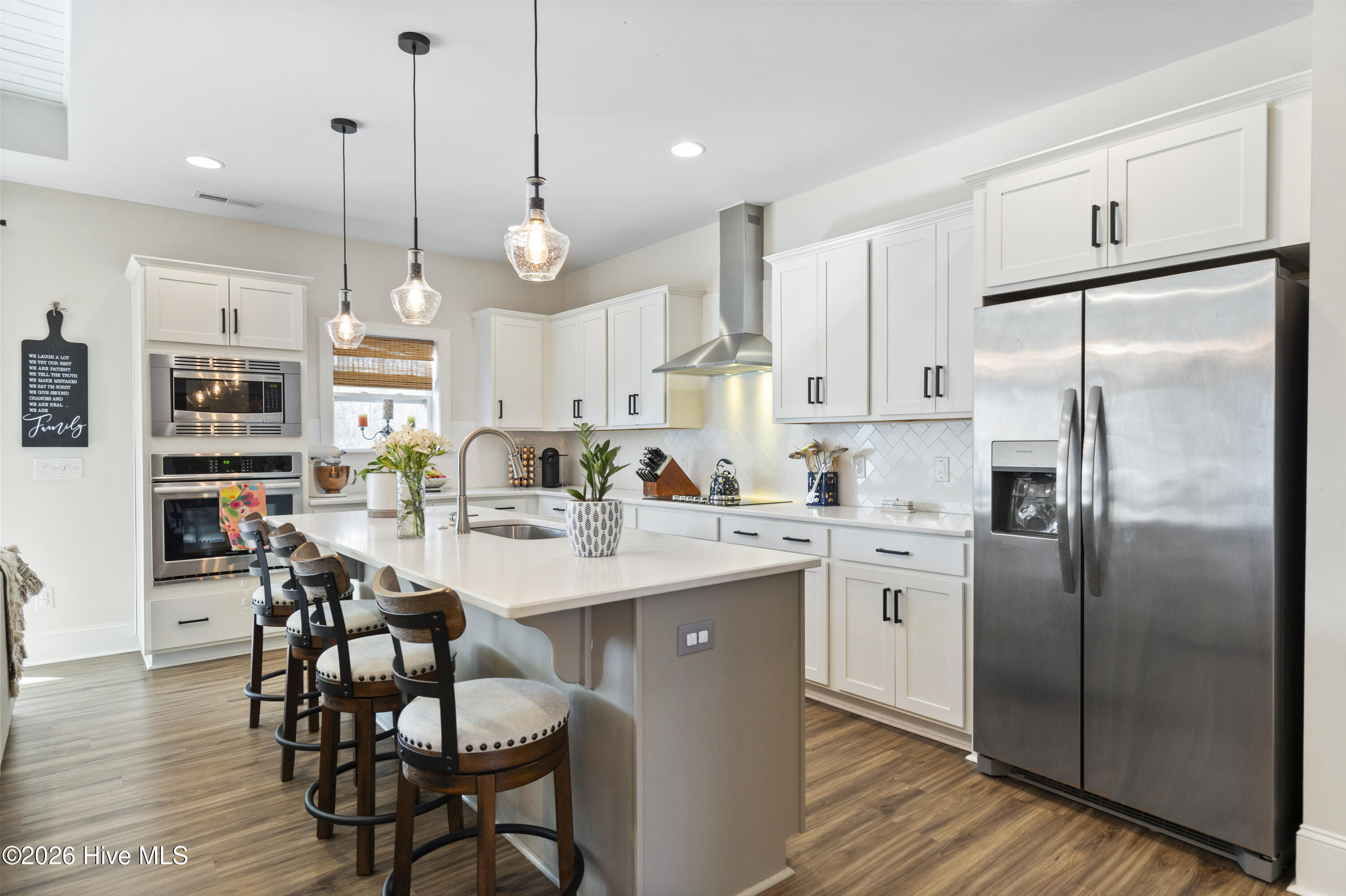 100552467 | Photo 19