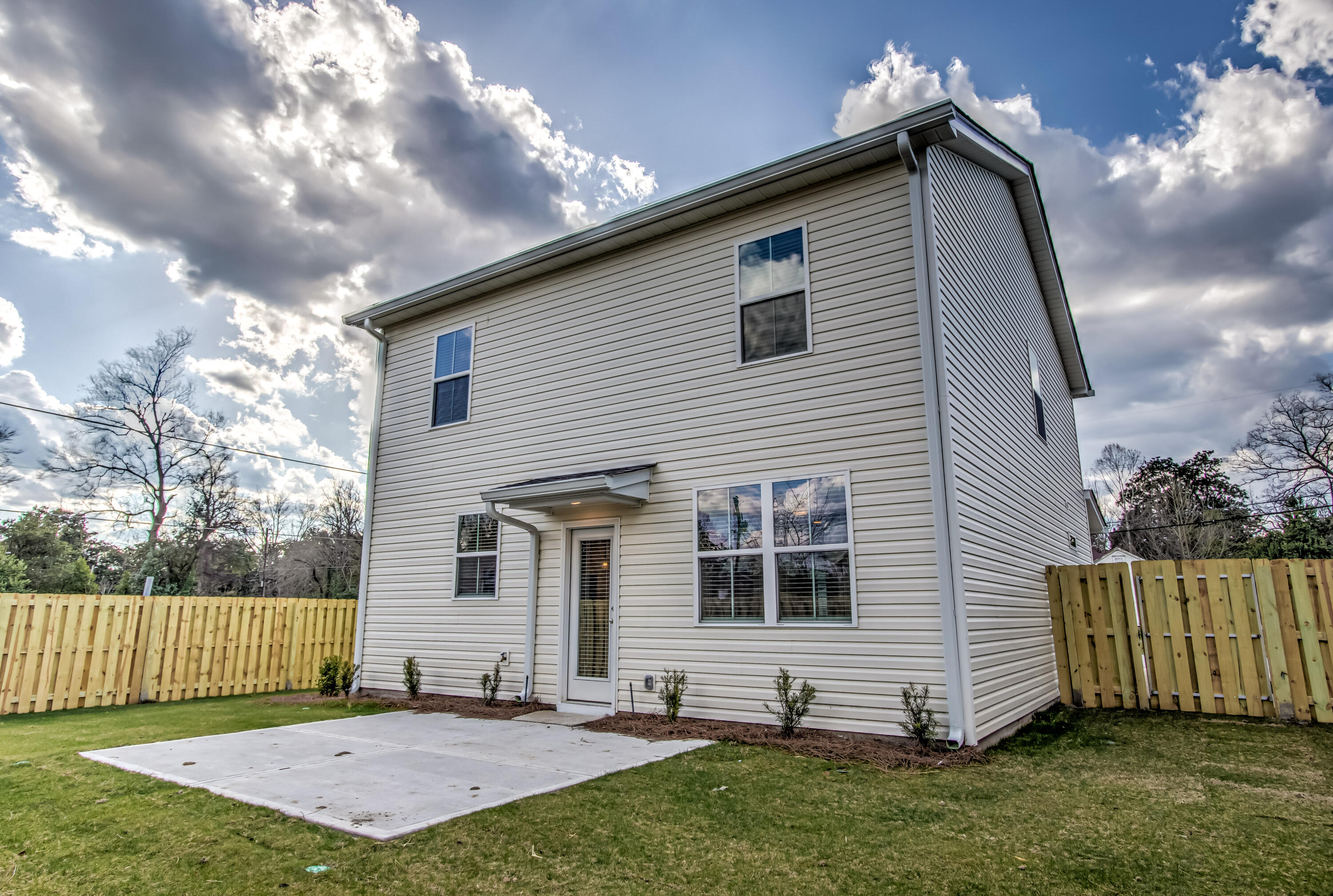 2nd St, 526, Exterior-6