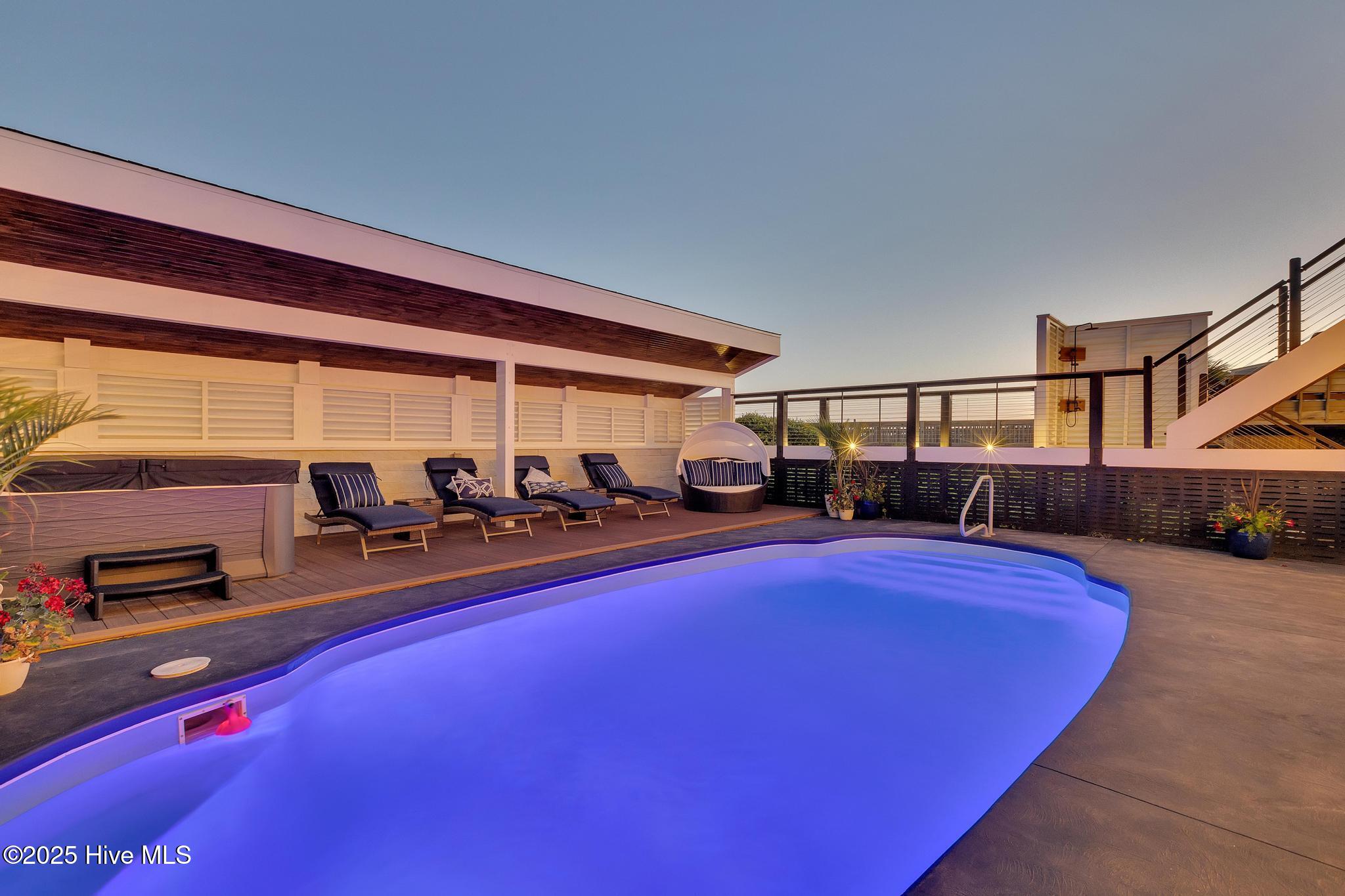 8703 Ocean View Drive UNIT East, Emerald Isle, NC, 28594