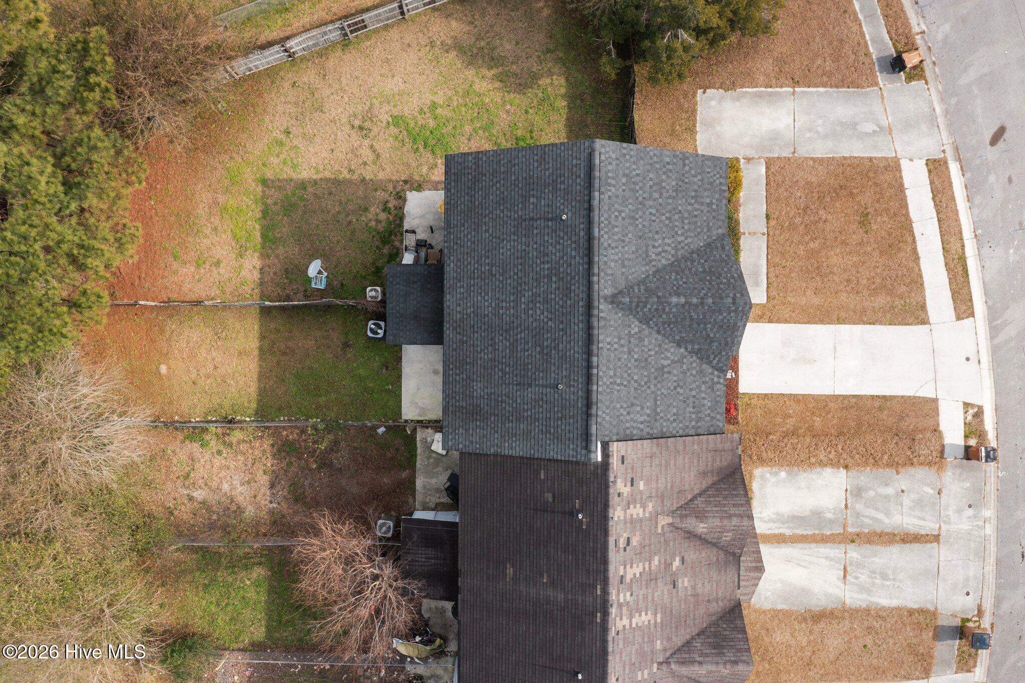 100559229 | Photo 41