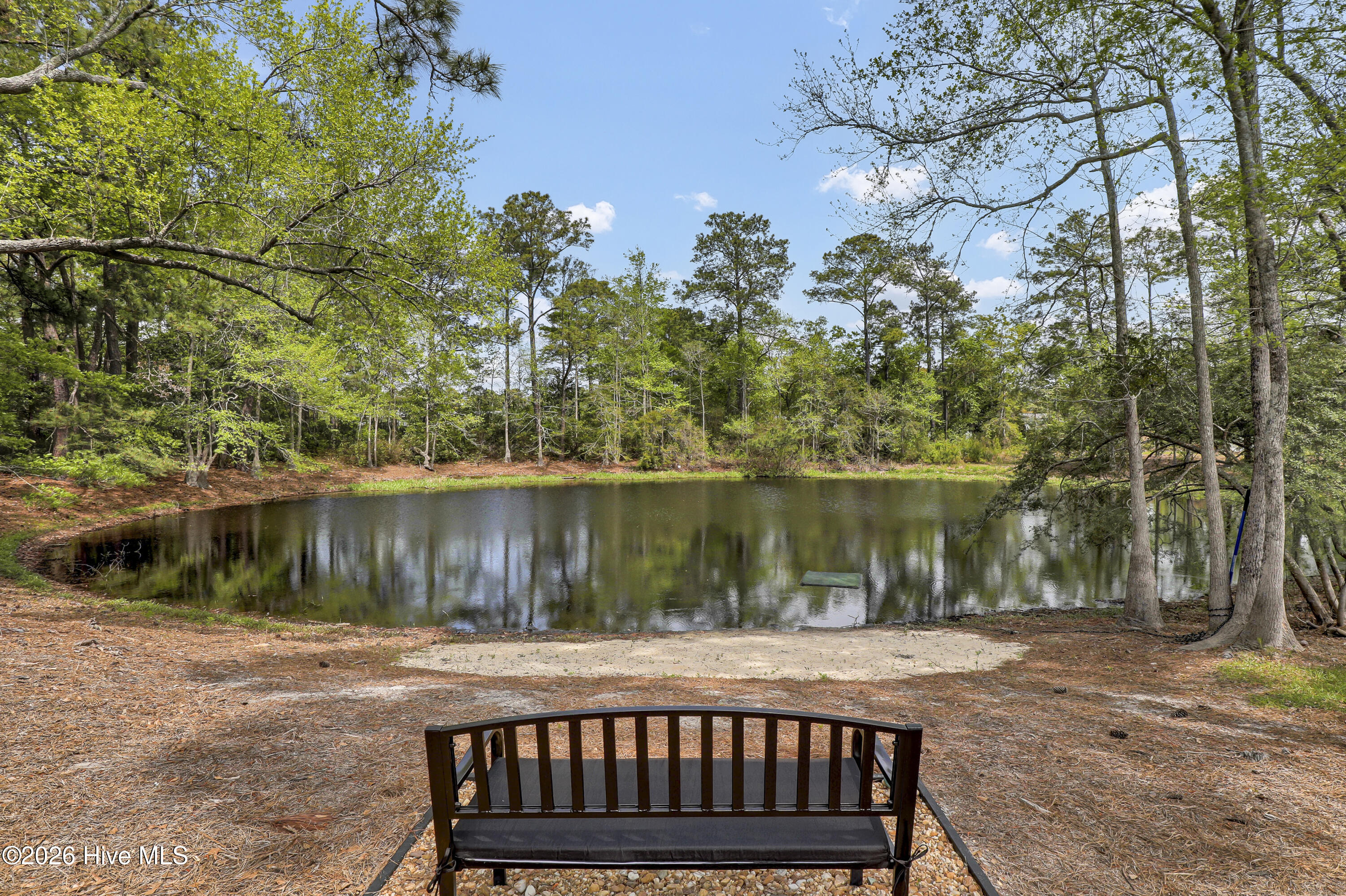 100567366 | Photo 46