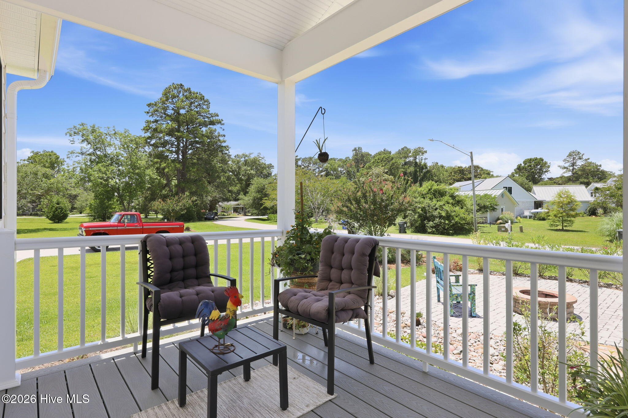 1106 Link Lane,Oriental