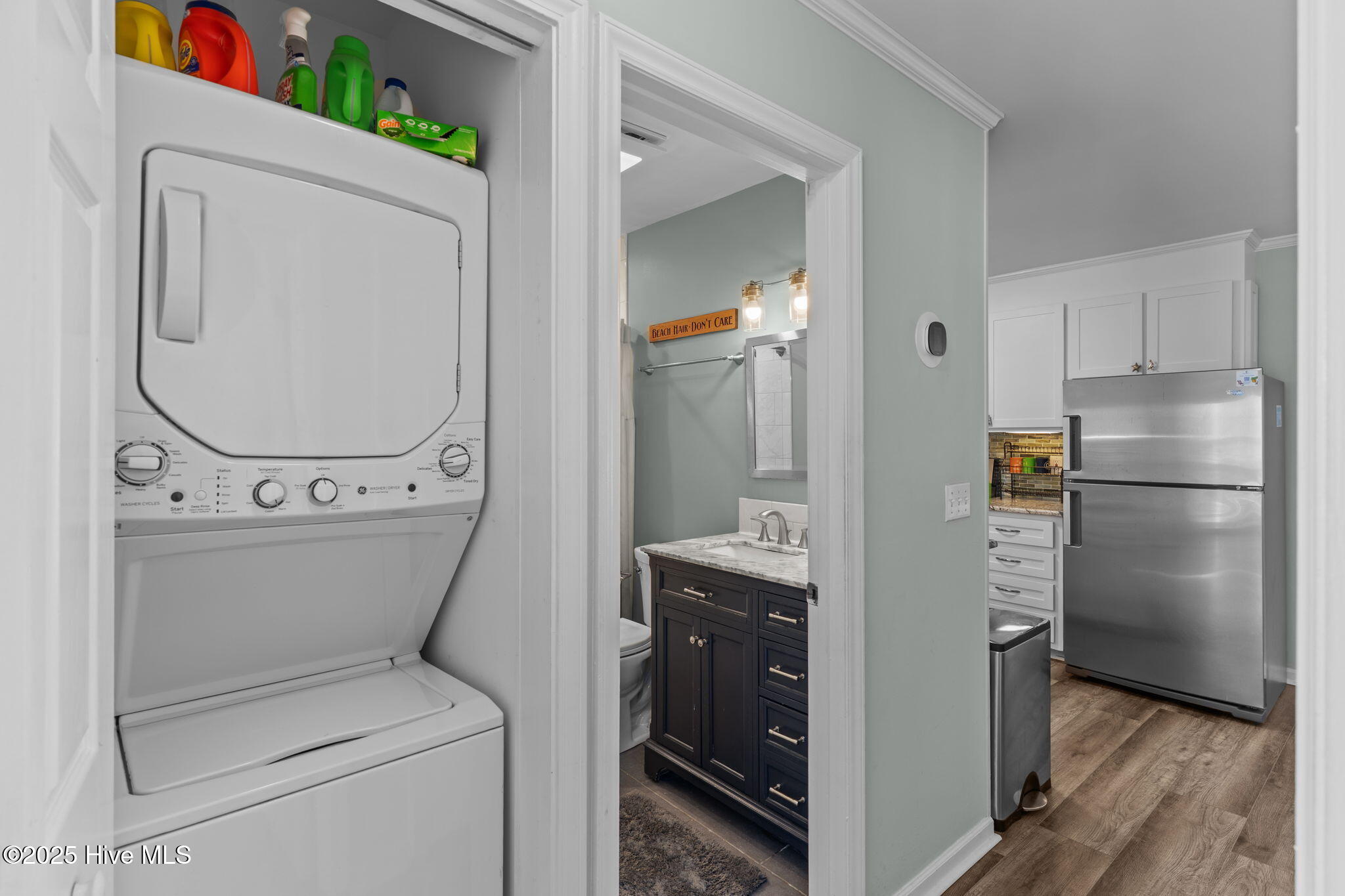 100530762 | Photo 32