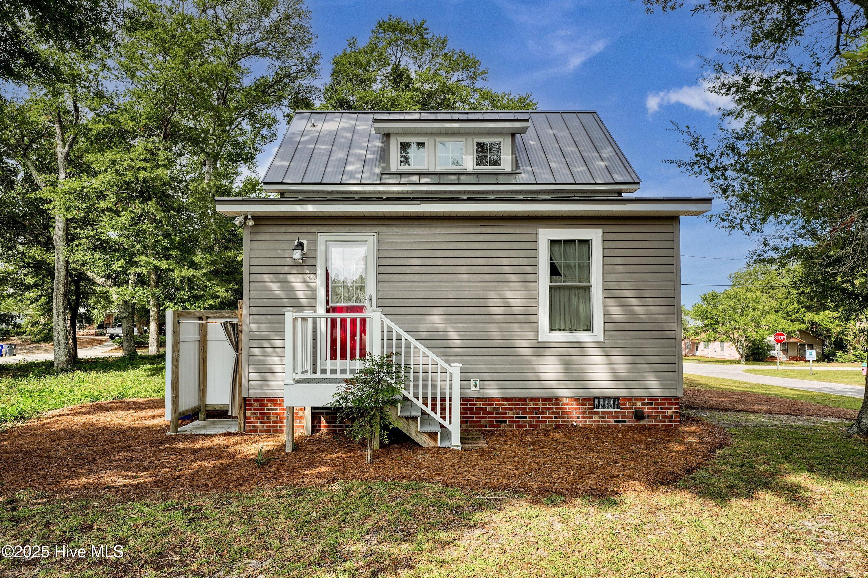 100532253 | Photo 23