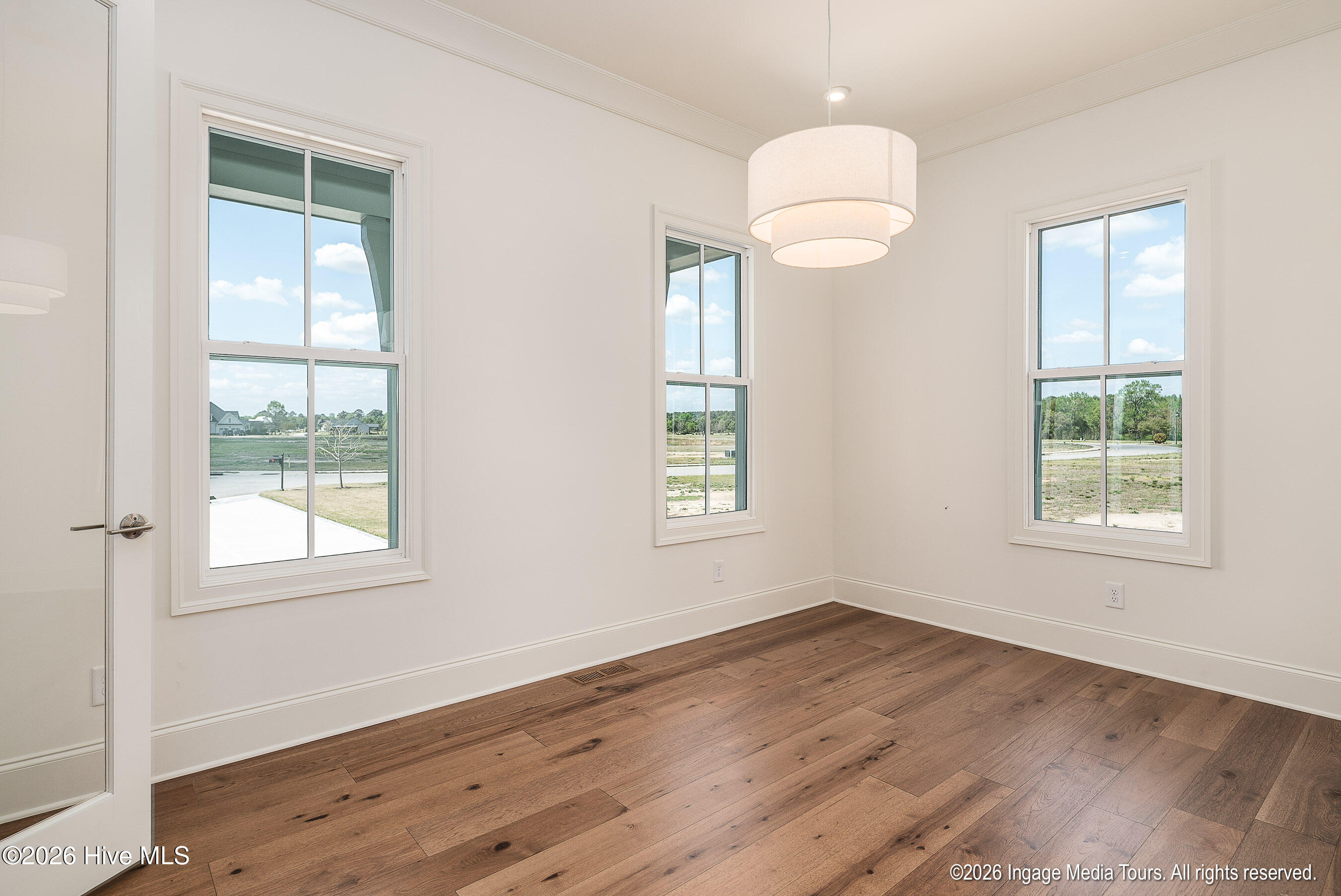 20260401 MLS F_Langley 11 Sunflower Cour