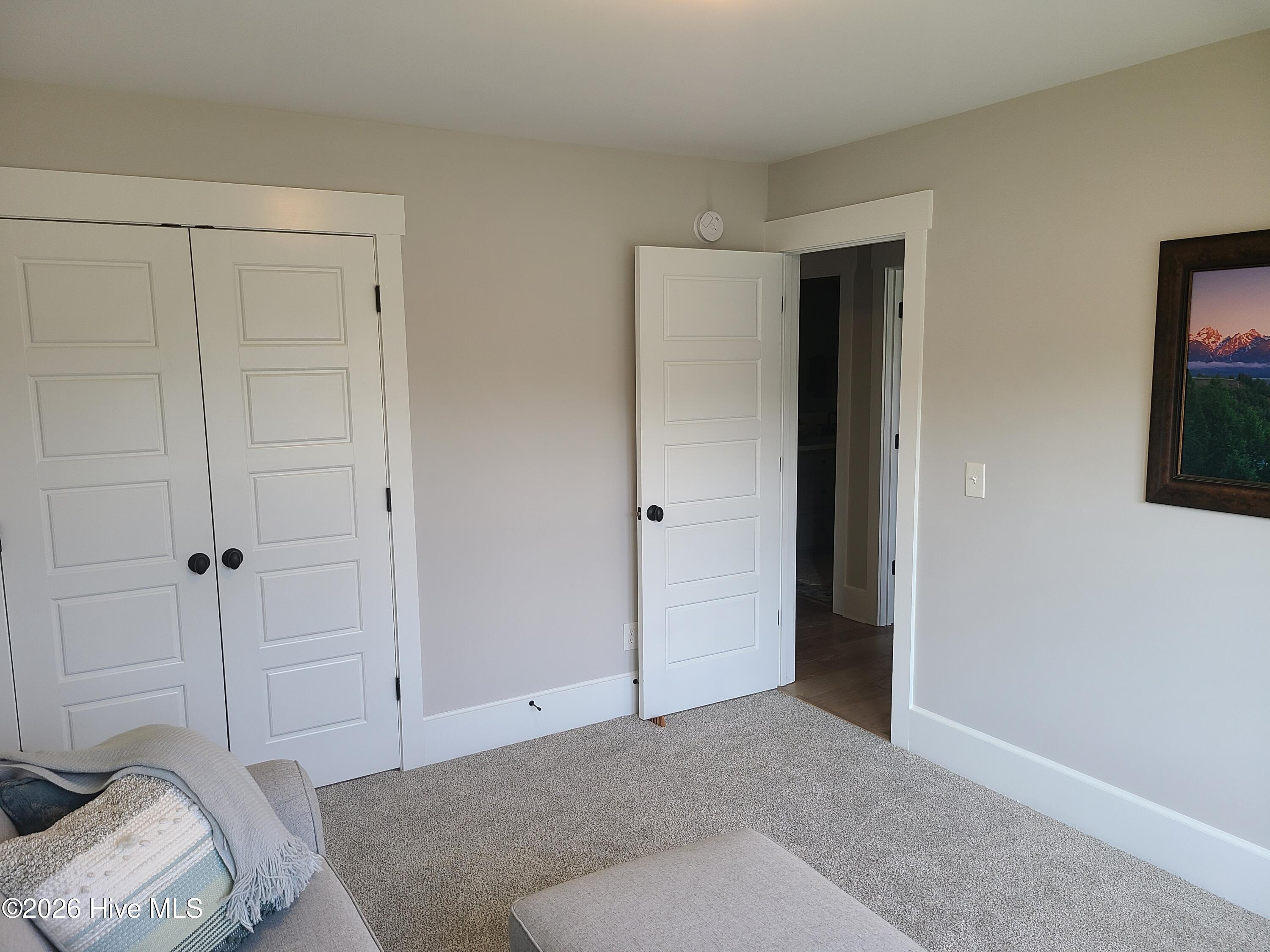 100555178 | Photo 24