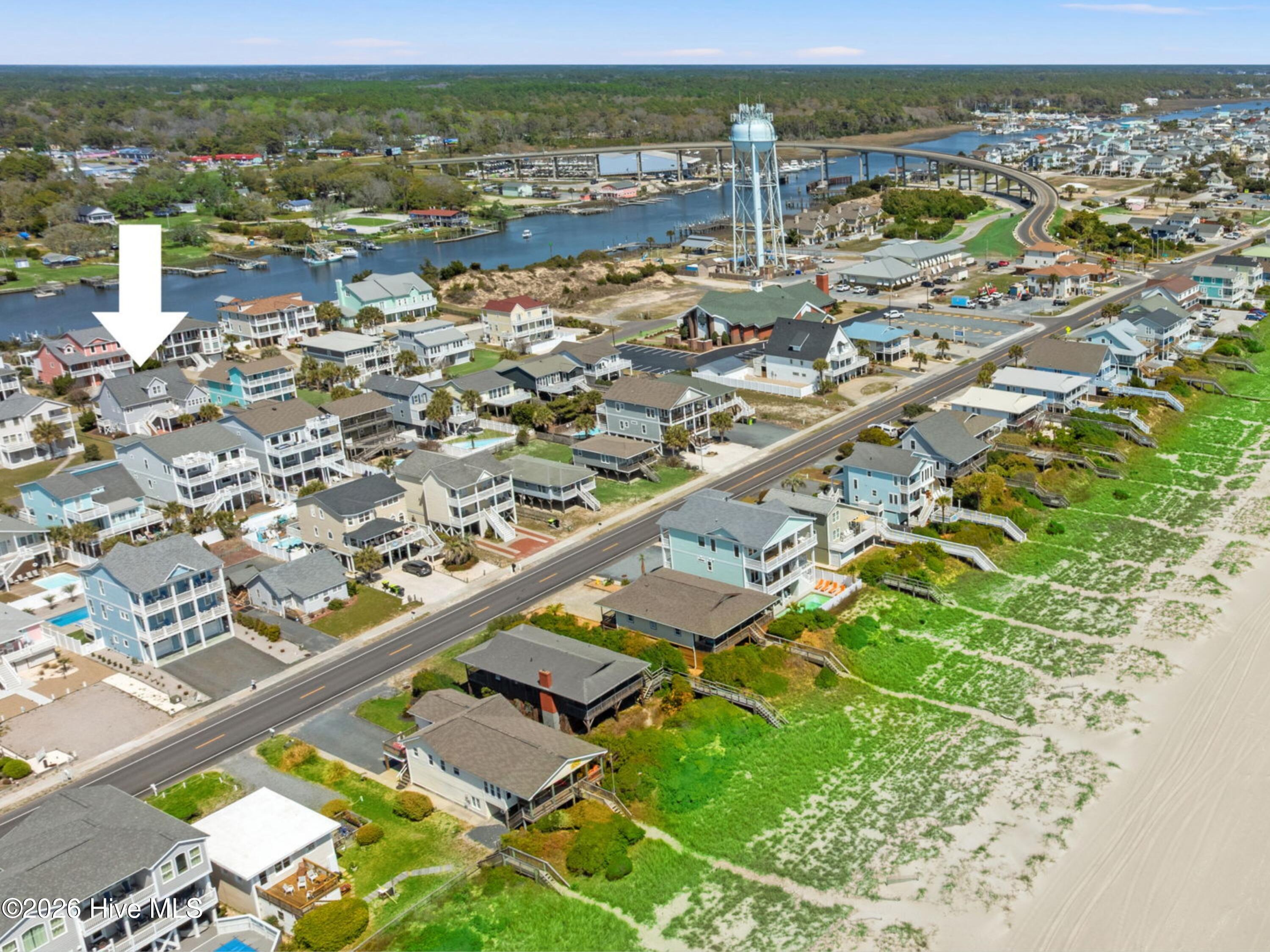 100564720 | Photo 36