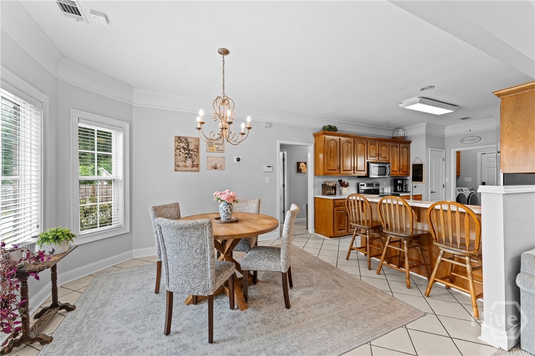 Eat in kitchen and breakfast bar
