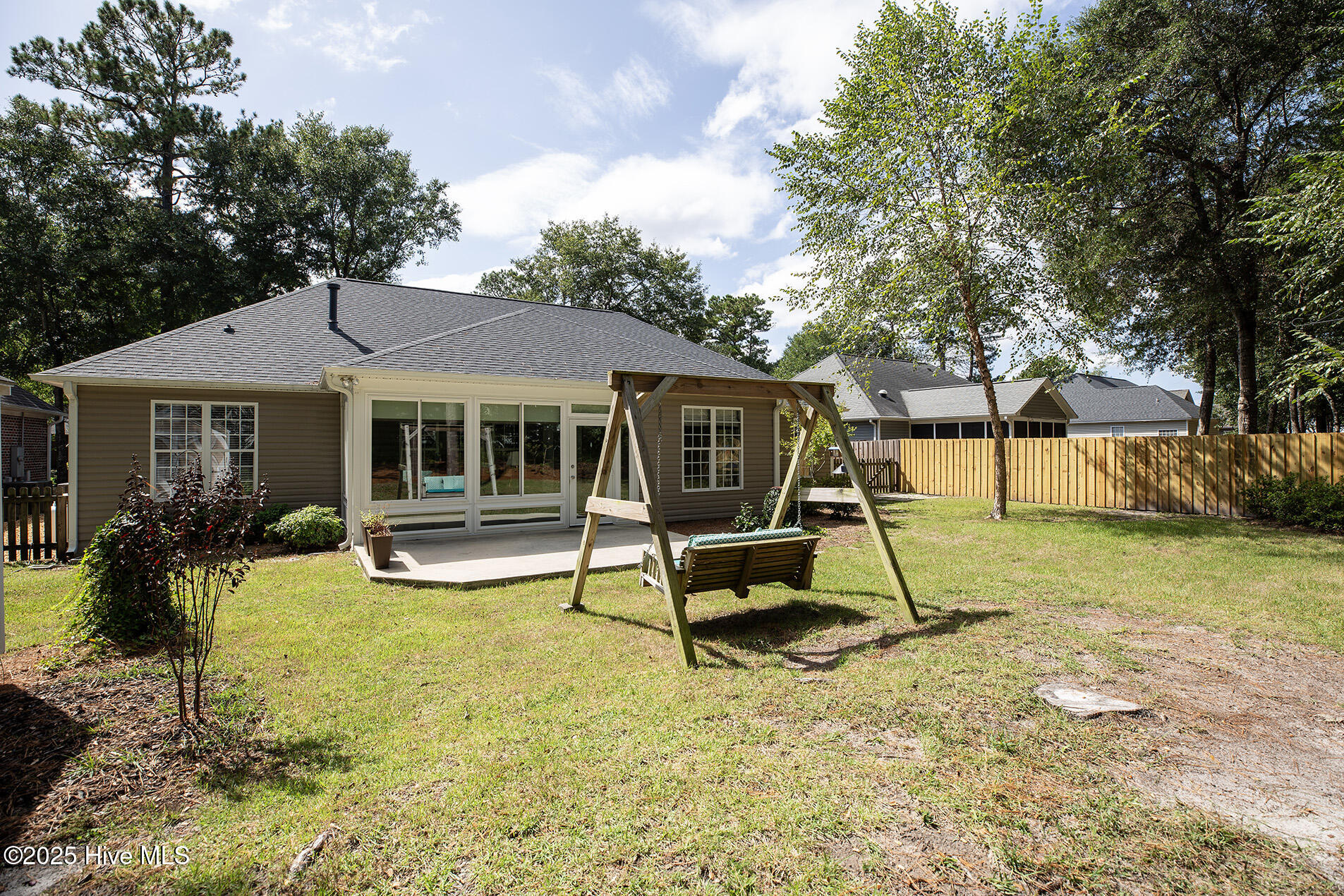 100525517 | Photo 50