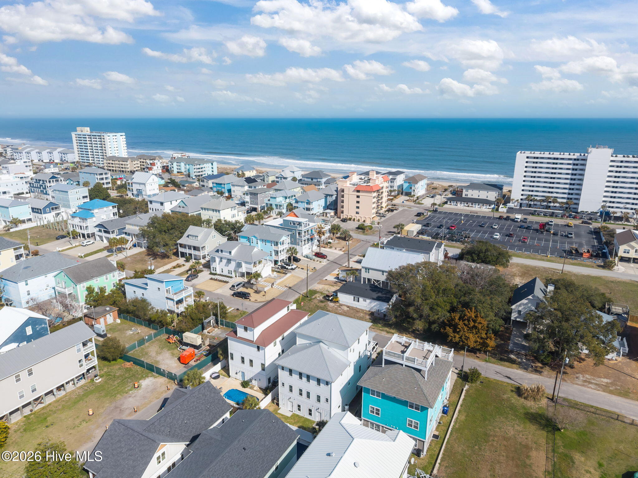 100558521 | Photo 50