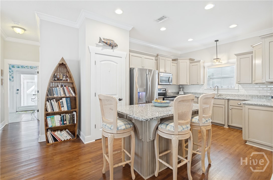 145 Blackjack Oak Drive E, Richmond Hill, GA, 31324