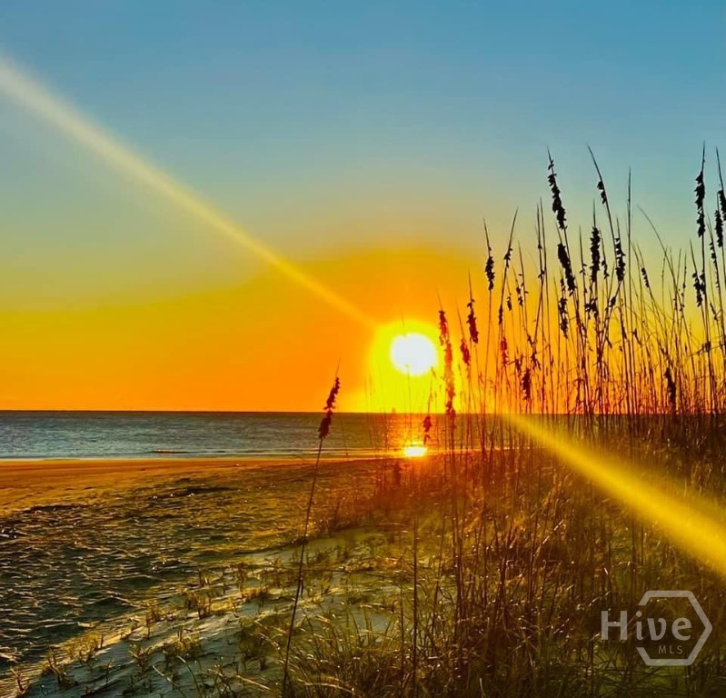 214 Butler Avenue Avenue UNIT 105, Tybee Island, GA, 31328
