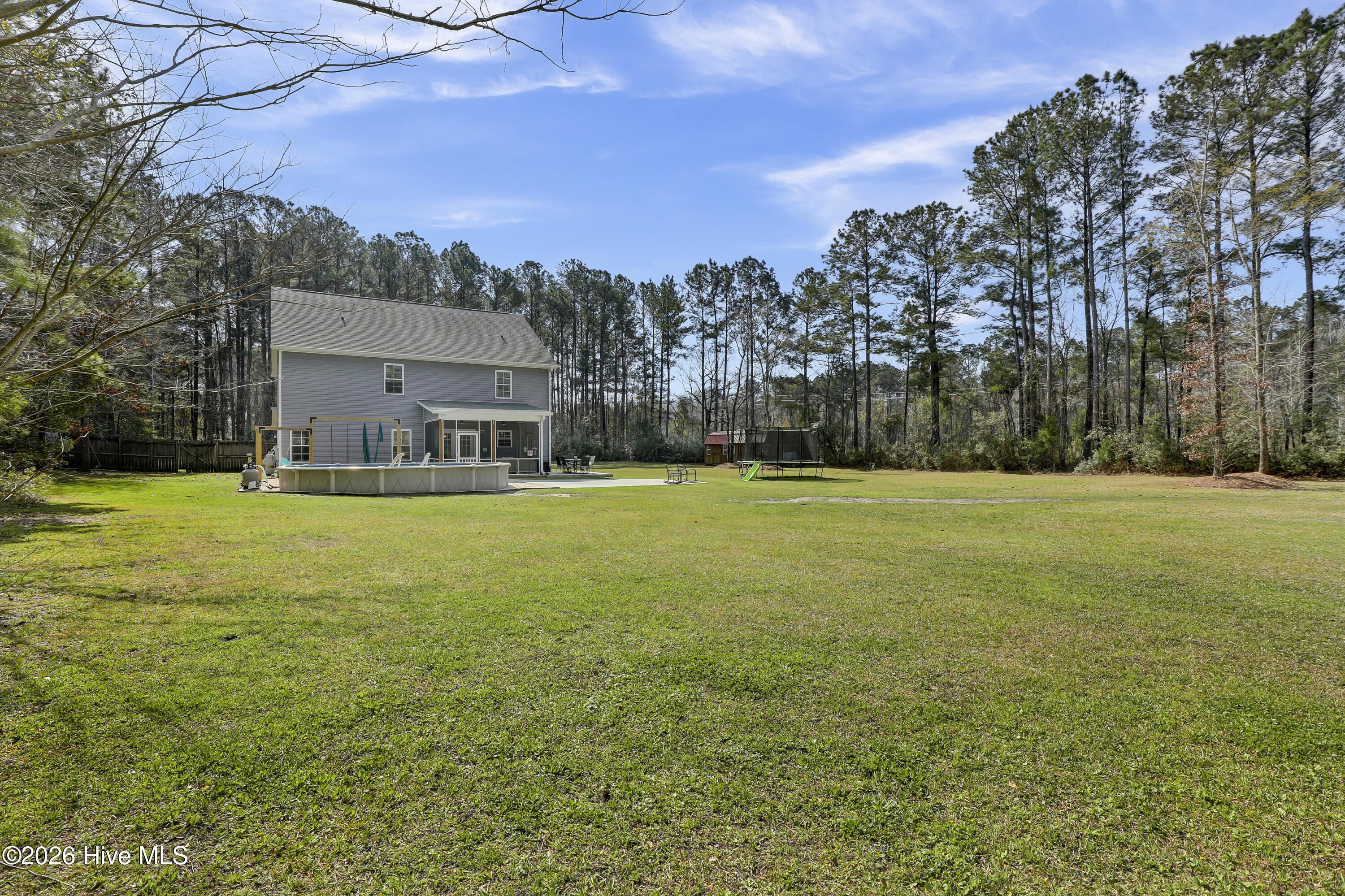 100562541 | Photo 37