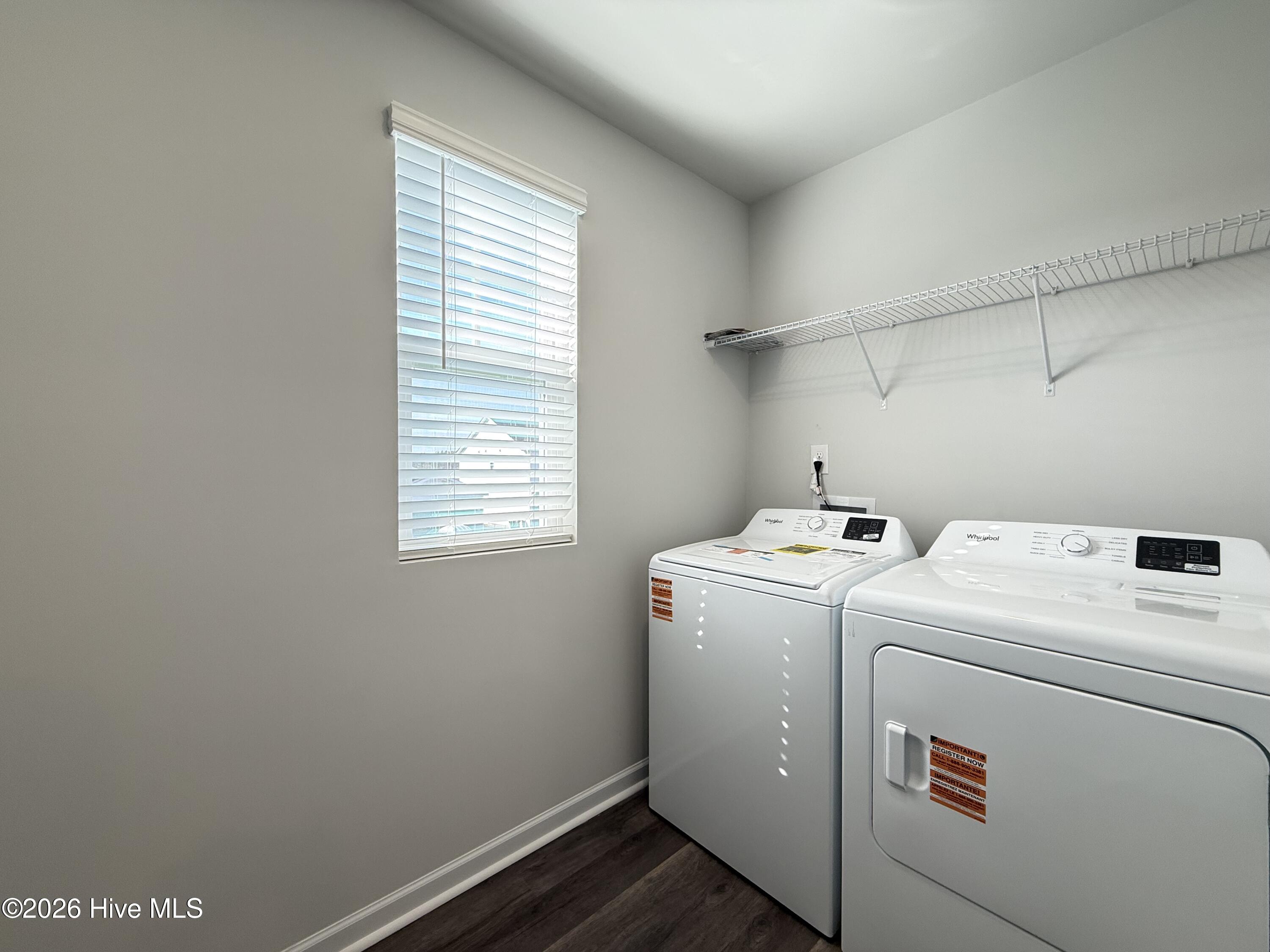 100526305 | Photo 21