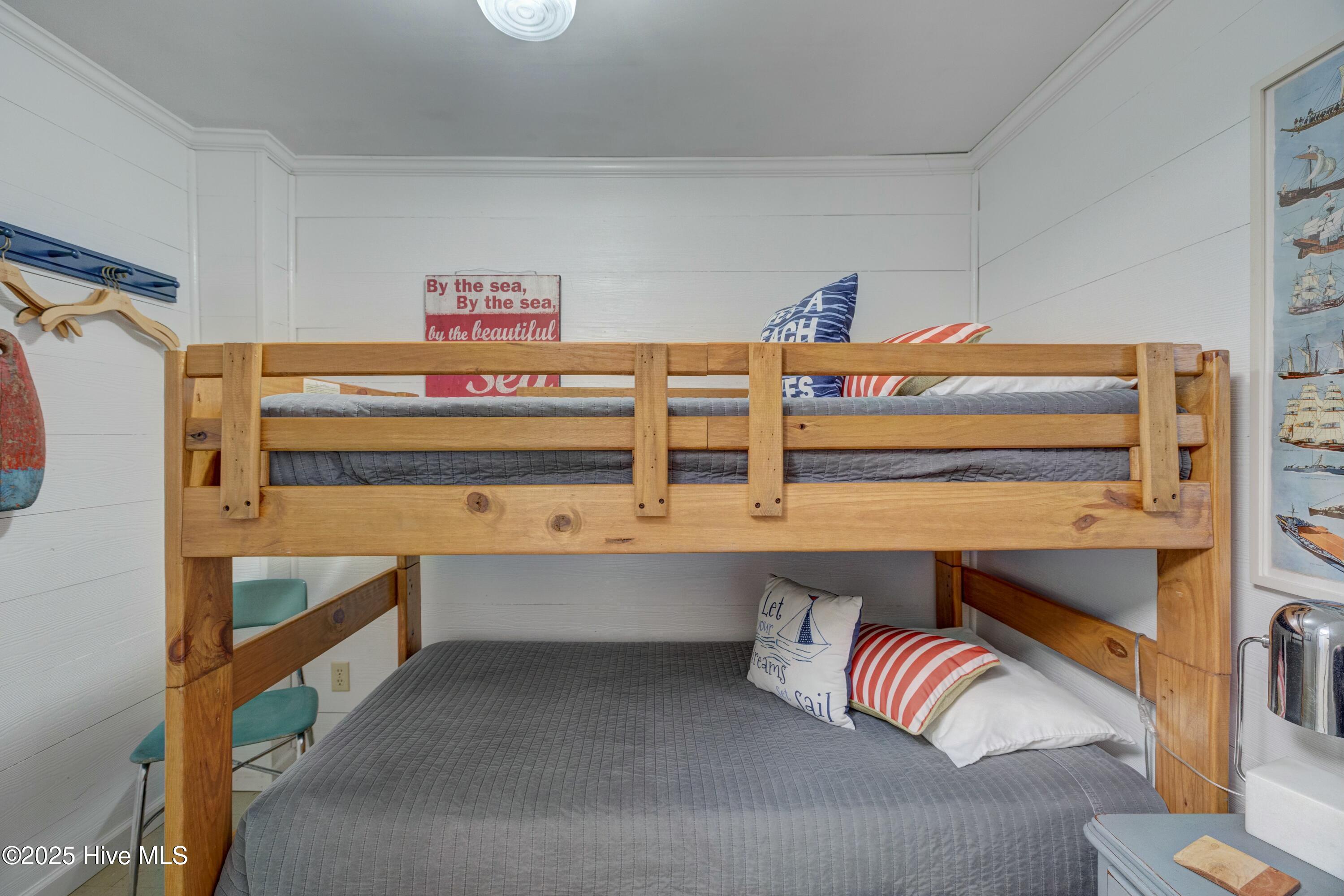 100501642 | Photo 57