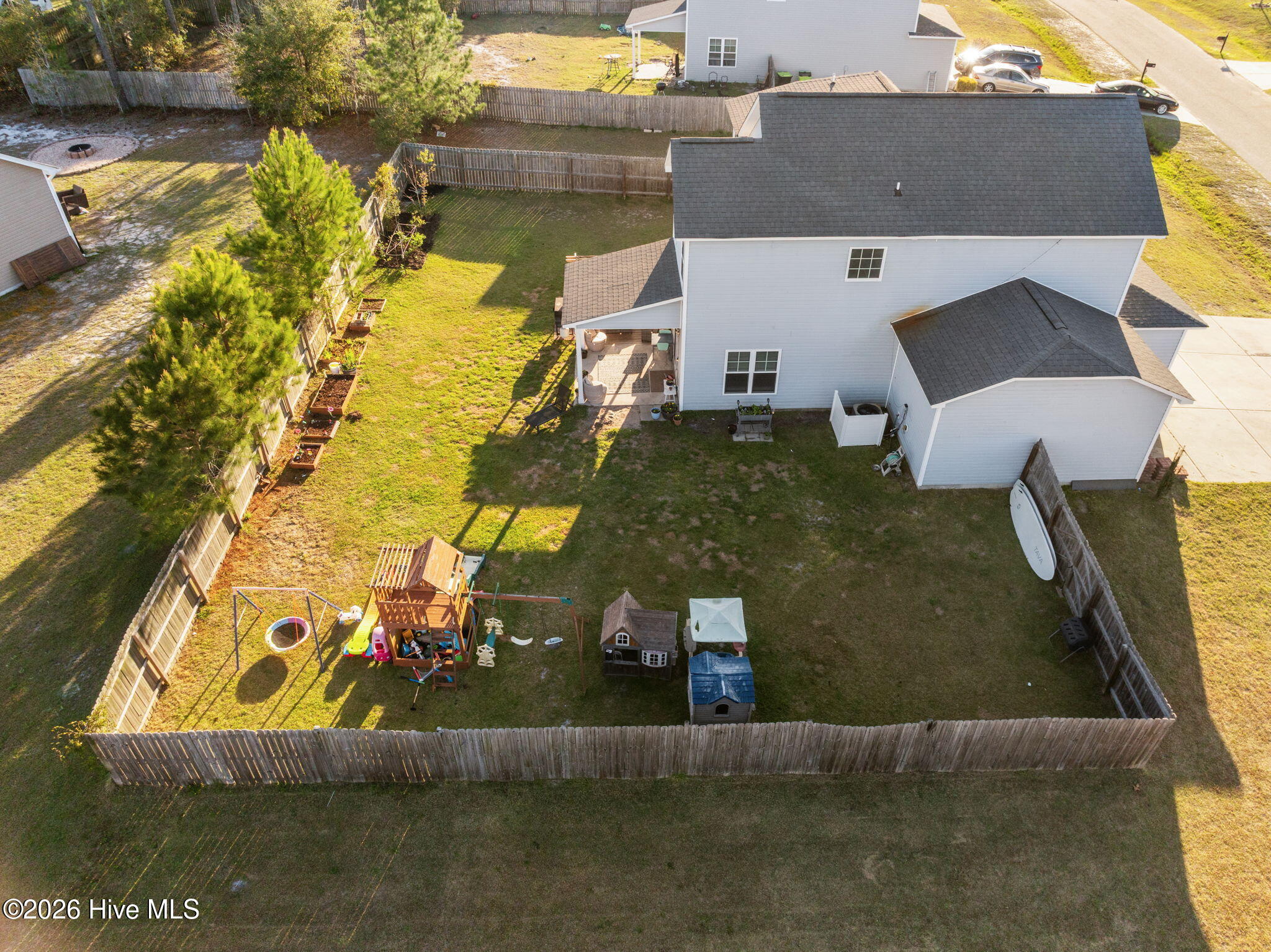 100564258 | Photo 47