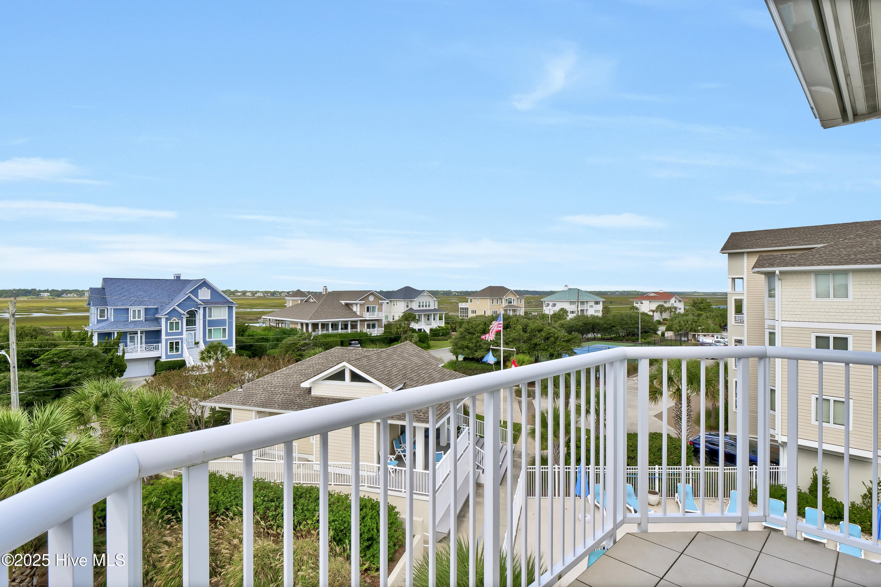 100535604 | Photo 34