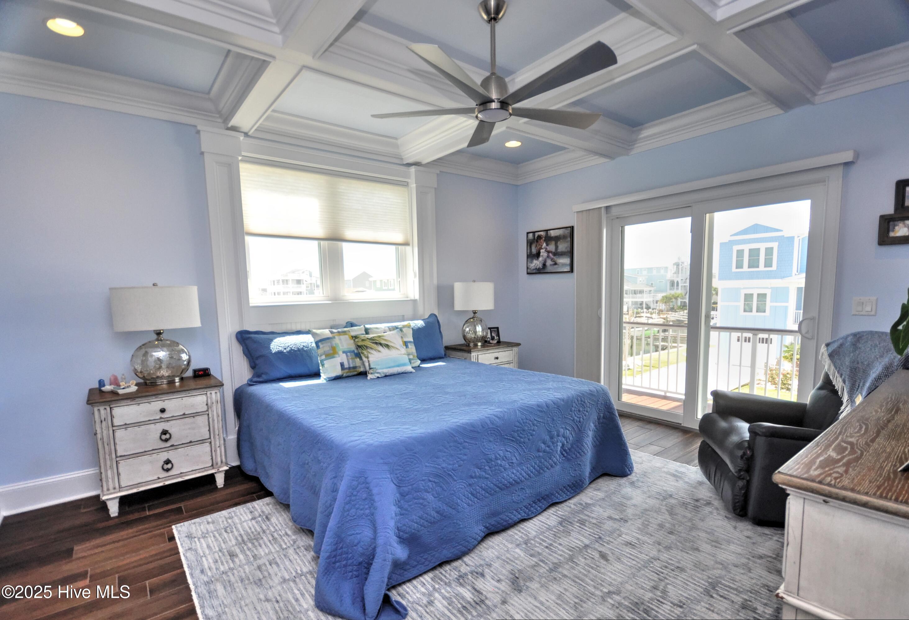 100533074 | Photo 39